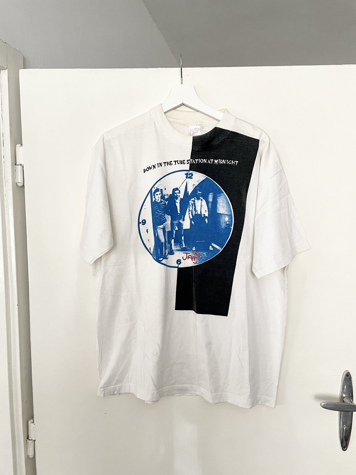 image of Band Tees x Tour Tee The Jam Vintage 1980S Down In The Tub Station Punk T-Shirt in White (Size XL)