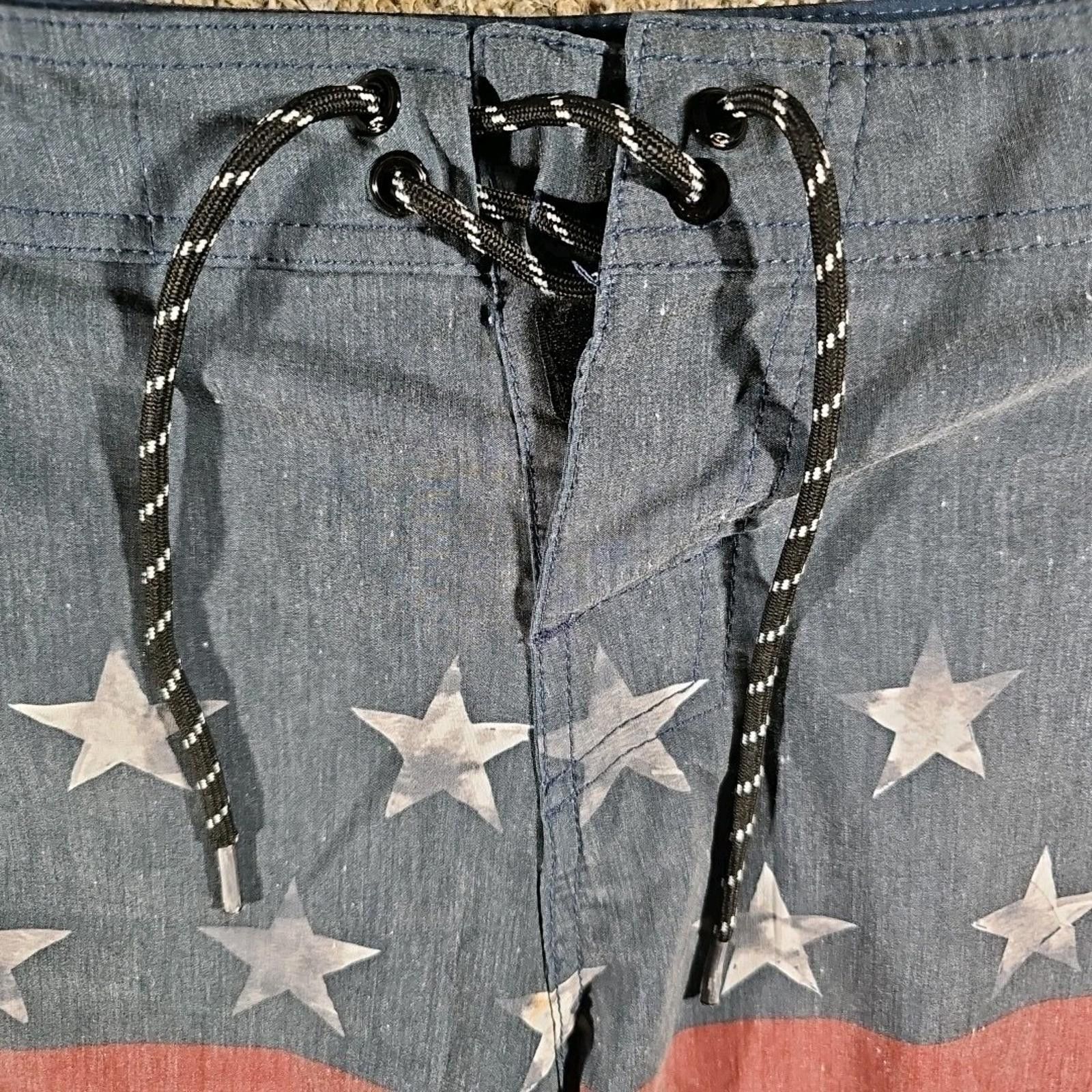 O'Neill O'Neill American Flag Sz 30 Swim Trunks Board Shorts Size US 32 / EU 48 - 2 Thumbnail