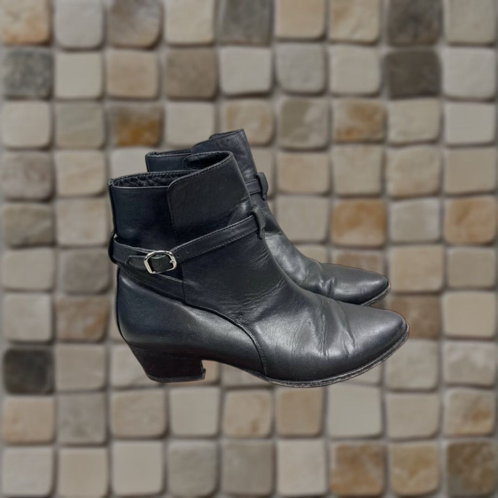 Thursday Boot Company VINTAGE Thursday Boot Company Boot Womens Brown Black Leather Ankle Round Toe Buckle 9.5 US Ladies Size US 8 / IT 38 - 1 Thumbnail