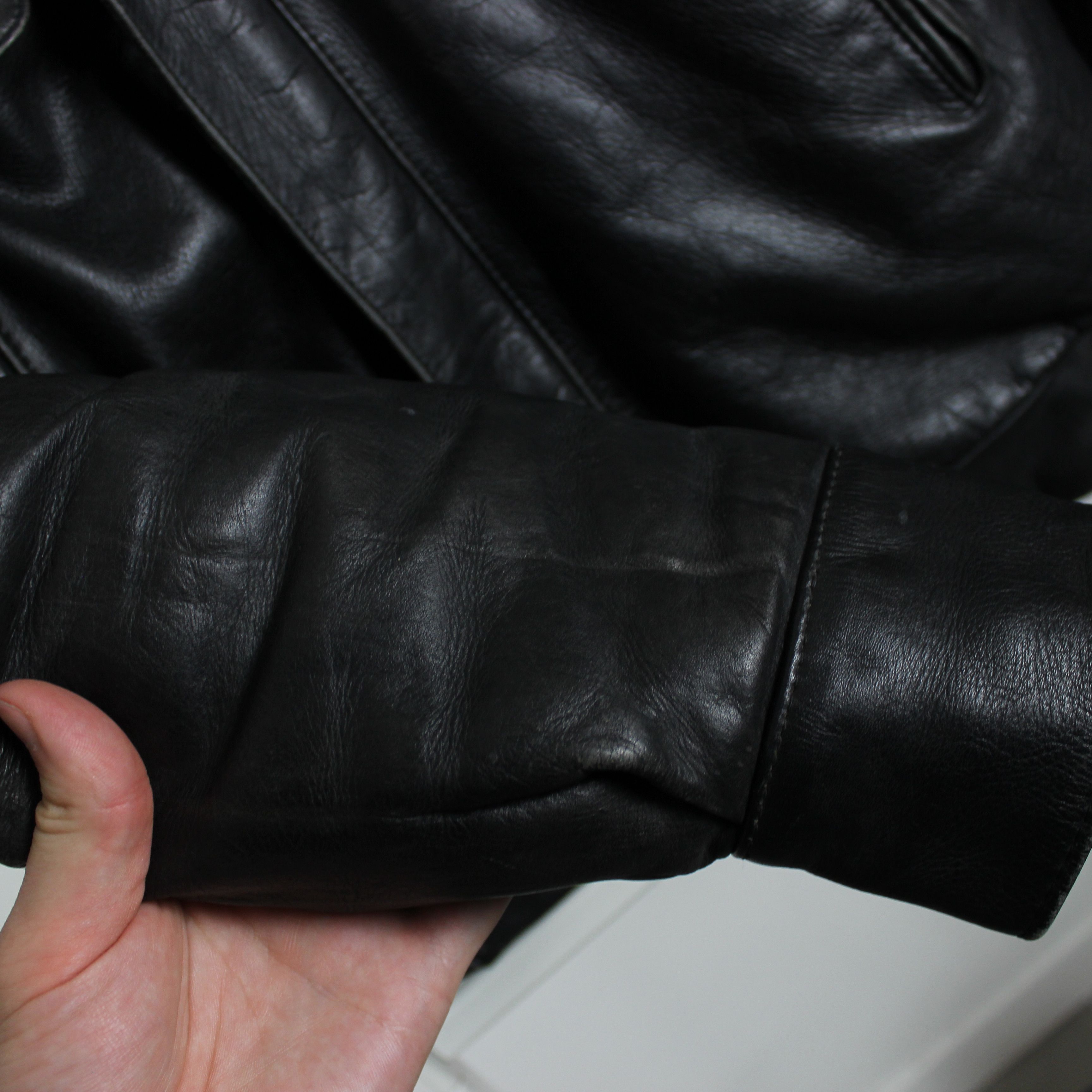 Vintage B52 pilot leather jacket heavy black S Size US S / EU 44-46 / 1 - 9 Thumbnail
