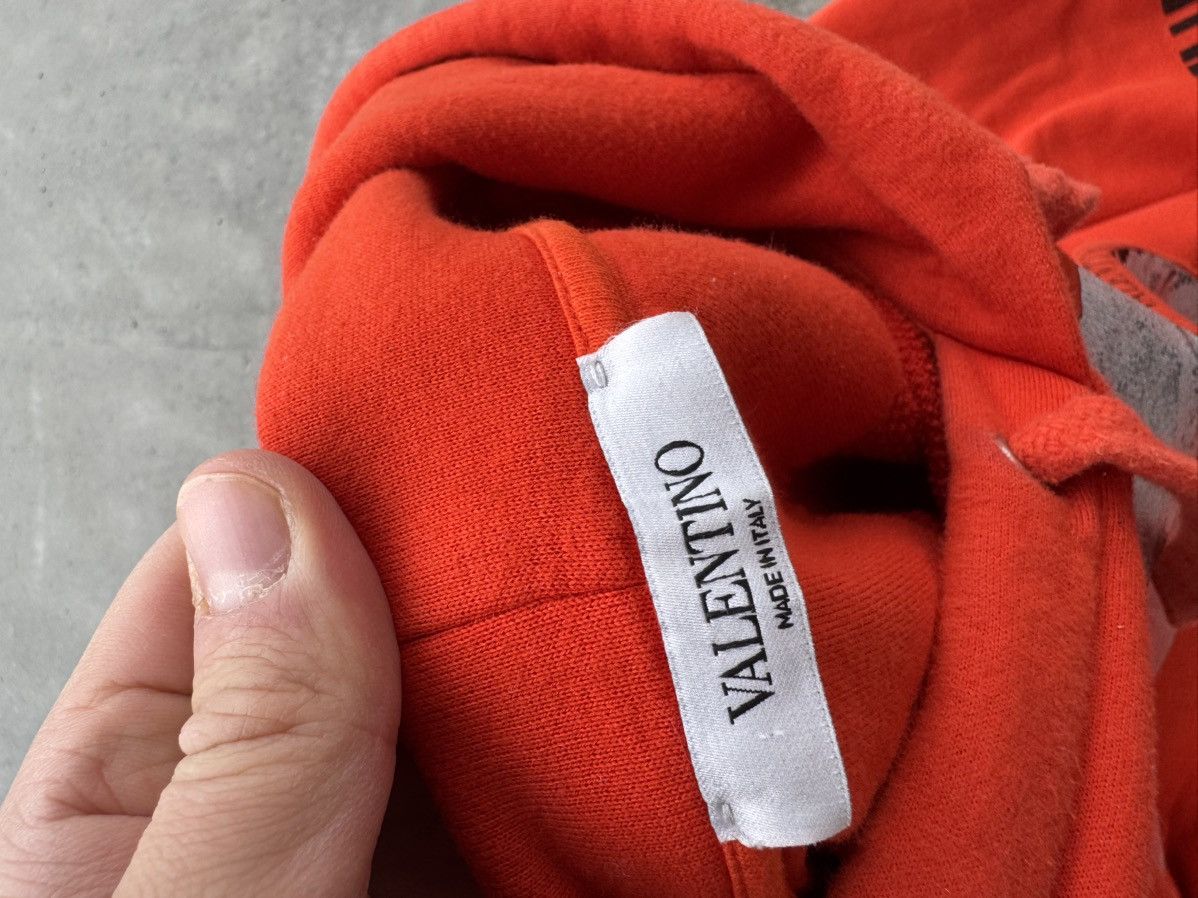 Designer × Valentino Valentino Orange Saturn hoodie Size US M / EU 48-50 / 2 - 4 Thumbnail