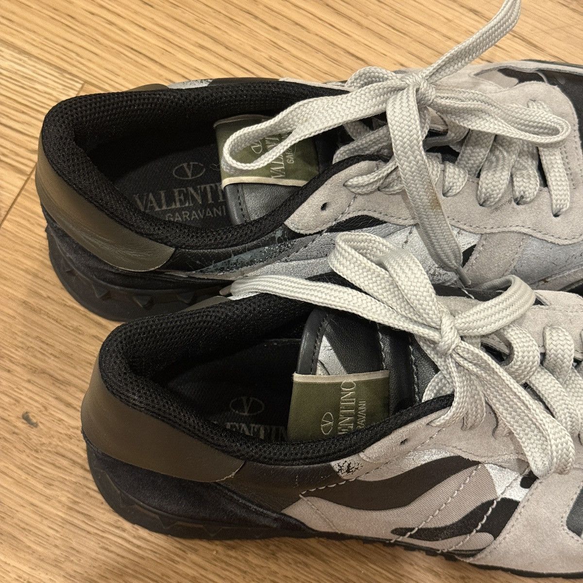 Valentino Valentino Garavani Rockrunner Sneaker EU 42 Camouflage Size US 9 / EU 42 - 11 Thumbnail
