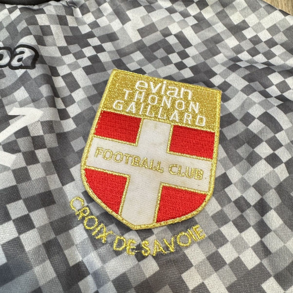 Kappa × Sports Specialties Évian Thonon Gaillard FC 13/14 goalkeeper shirt #16 Laquait Size US M / EU 48-50 / 2 - 6 Thumbnail