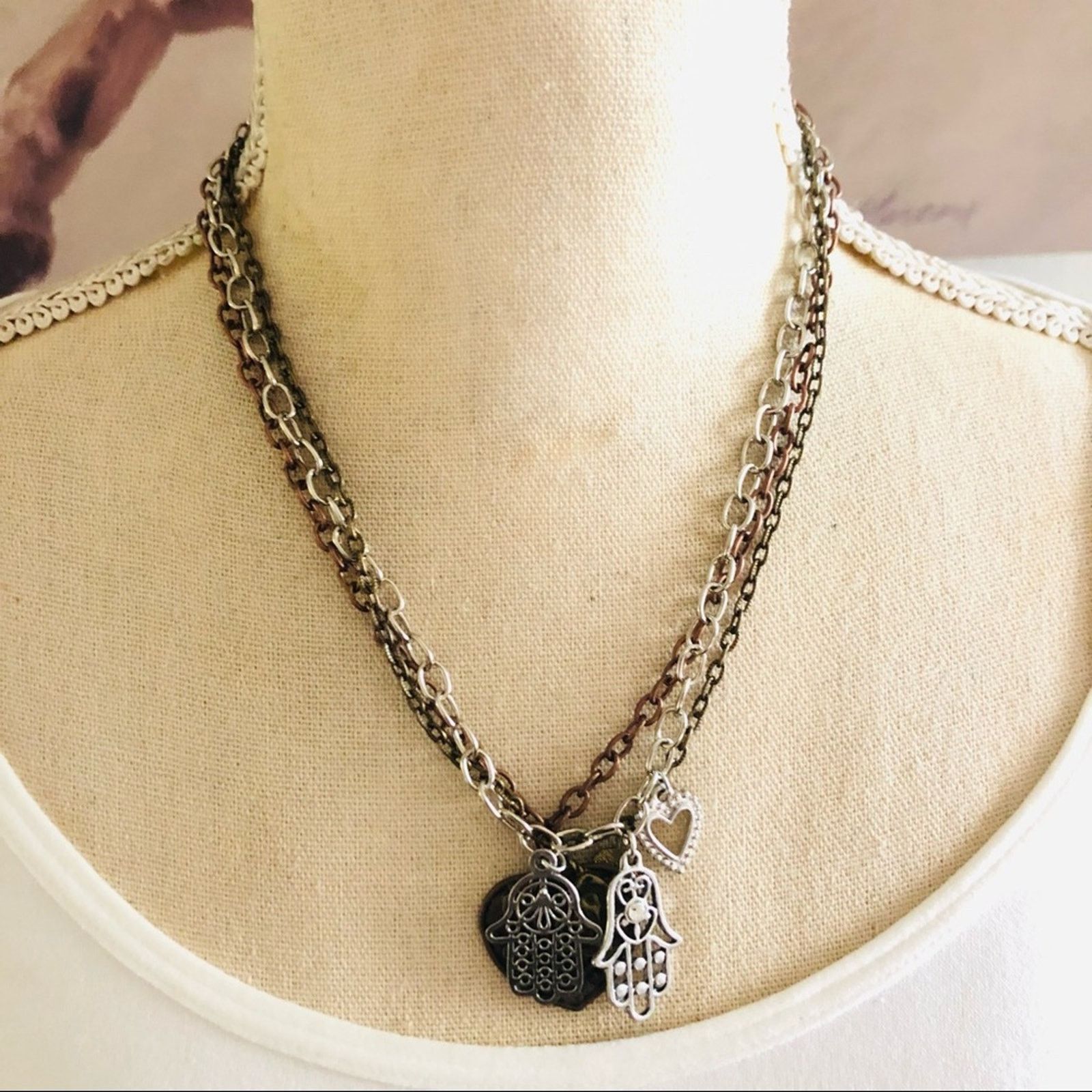 Jewelry Tri-tone metal triple strand chain hamsa necklace Size ONE SIZE - 1 Thumbnail