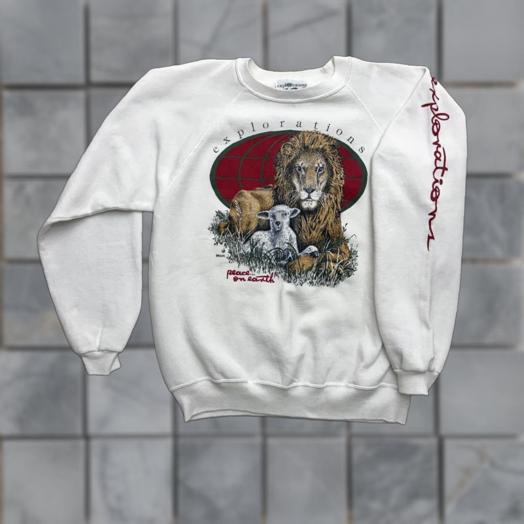Vintage VINTAGE Explorations Peace On Earth Sweatshirt Mens XL White Graphic Print Lion Lamb Animals Christmas Sweatshirt Mens XL White Size US XL / EU 56 / 4 - 1 Thumbnail