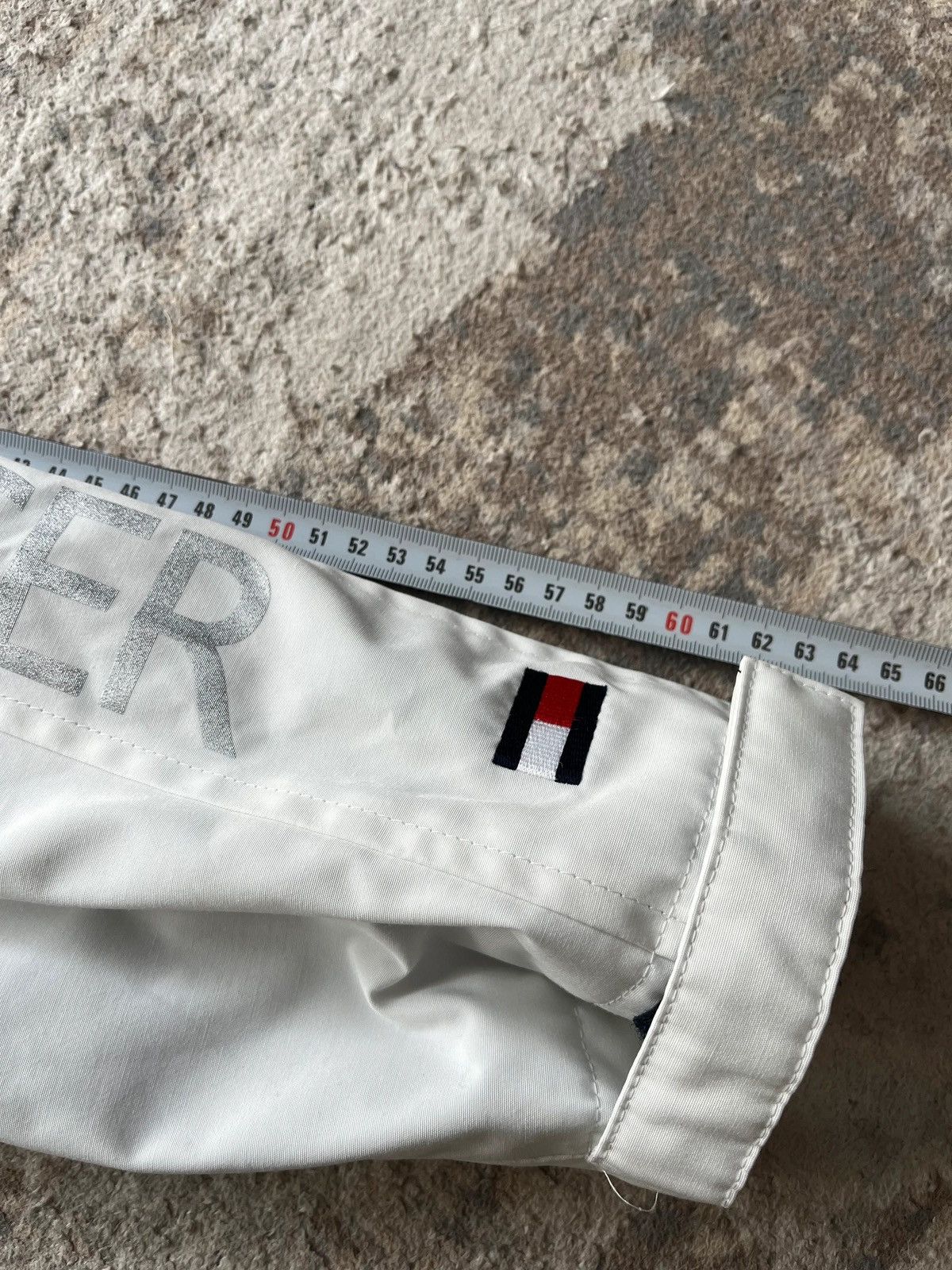 Tommy Hilfiger Tommy Hilfiger Jacket White Rare Sz M-L Size M / US 6-8 / IT 42-44 - 18 Thumbnail