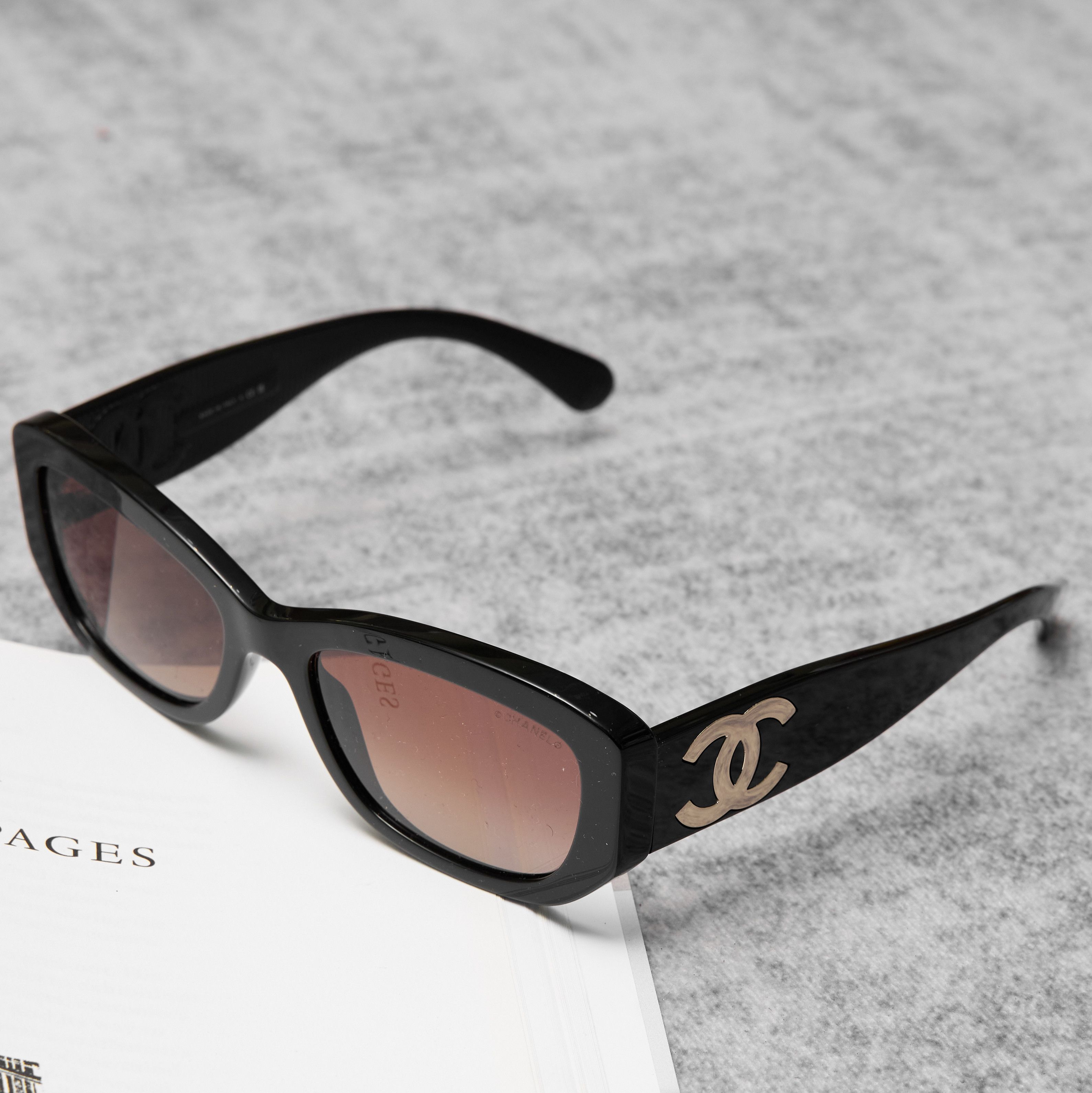 CHANEL 0CH5493 C622S5 Sunglasses