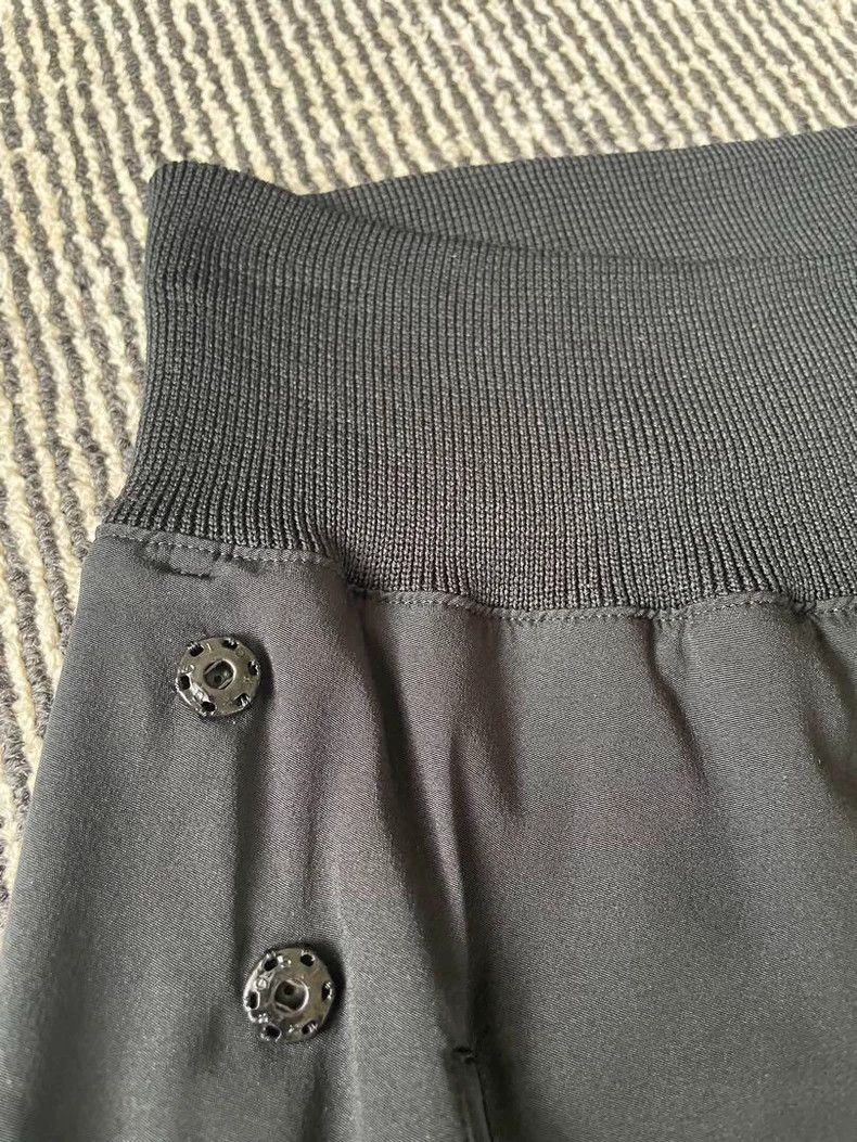 Yohji Yamamoto Yohji Yamamoto size 3 One-piece bandage skirt 2503-Nextarr Size 25" / US 0 / IT 36 - 4 Thumbnail