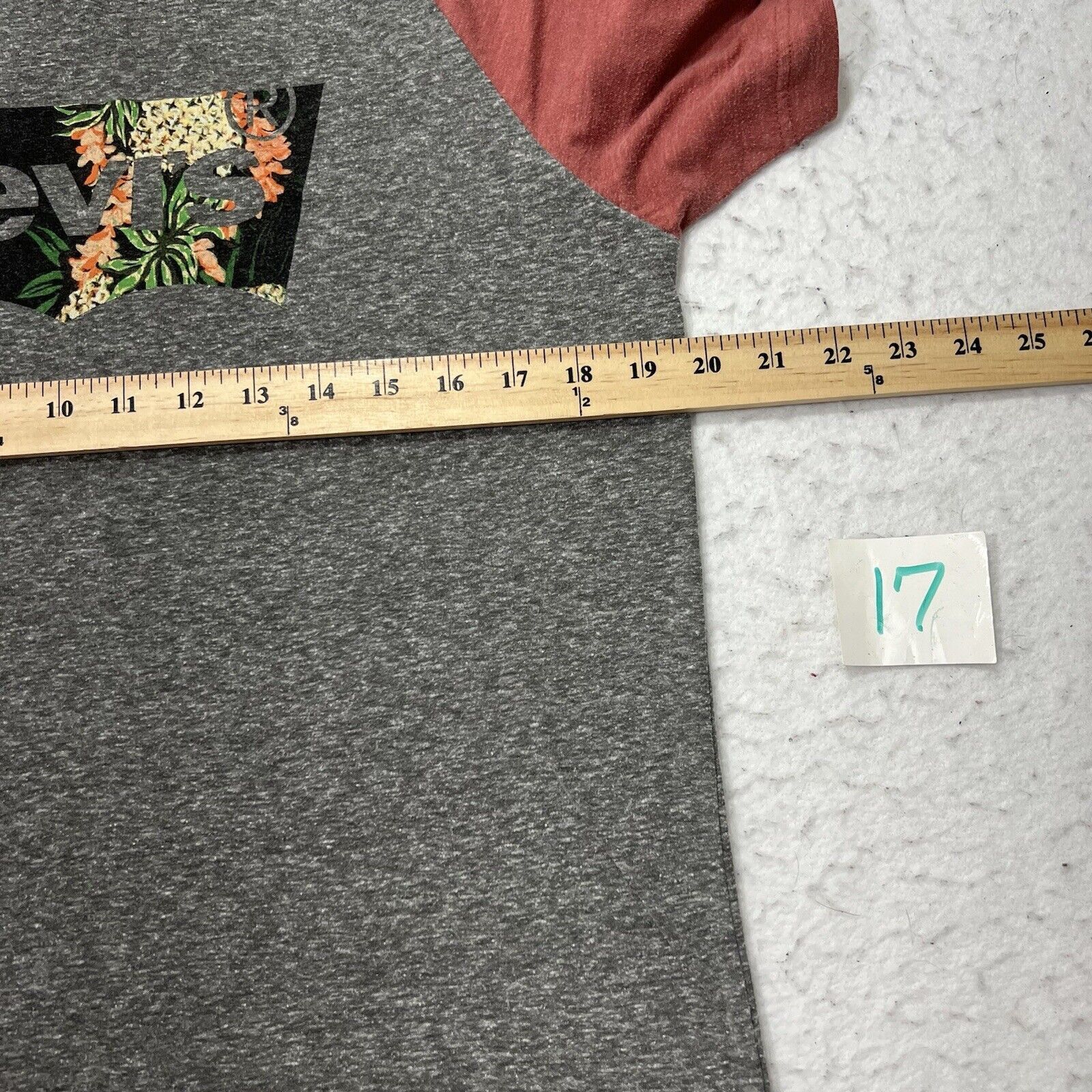 Levi's Levi's Medium Gray Floral Patterned Logo Graphic T Shirt Size US M / EU 48-50 / 2 - 7 Thumbnail