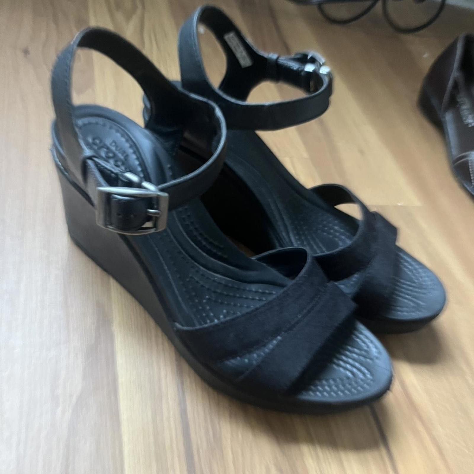 Crocs Crocs Women's Black Sandal Size US 7 / IT 37 - 7 Thumbnail