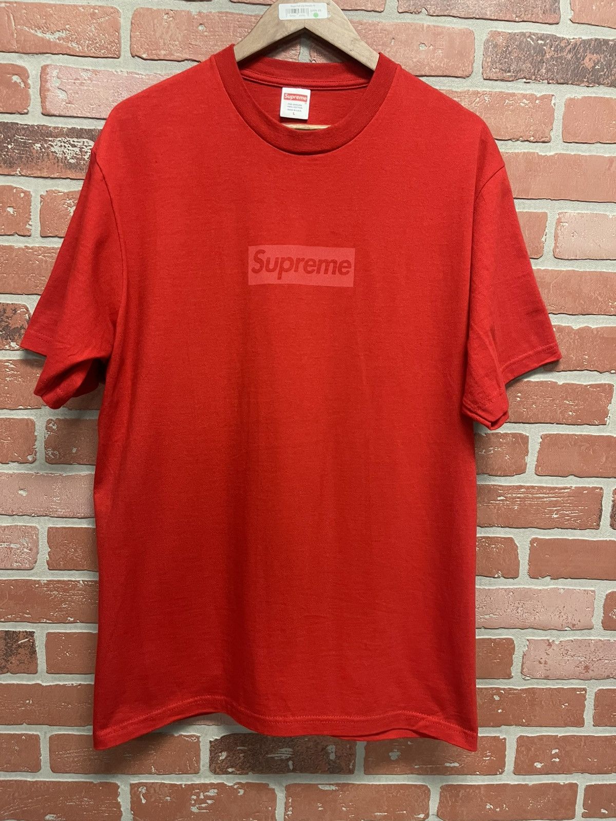 Supreme Size L - Supreme Red BOGO Gently Used Size US L / EU 52-54 / 3 - 1 Thumbnail