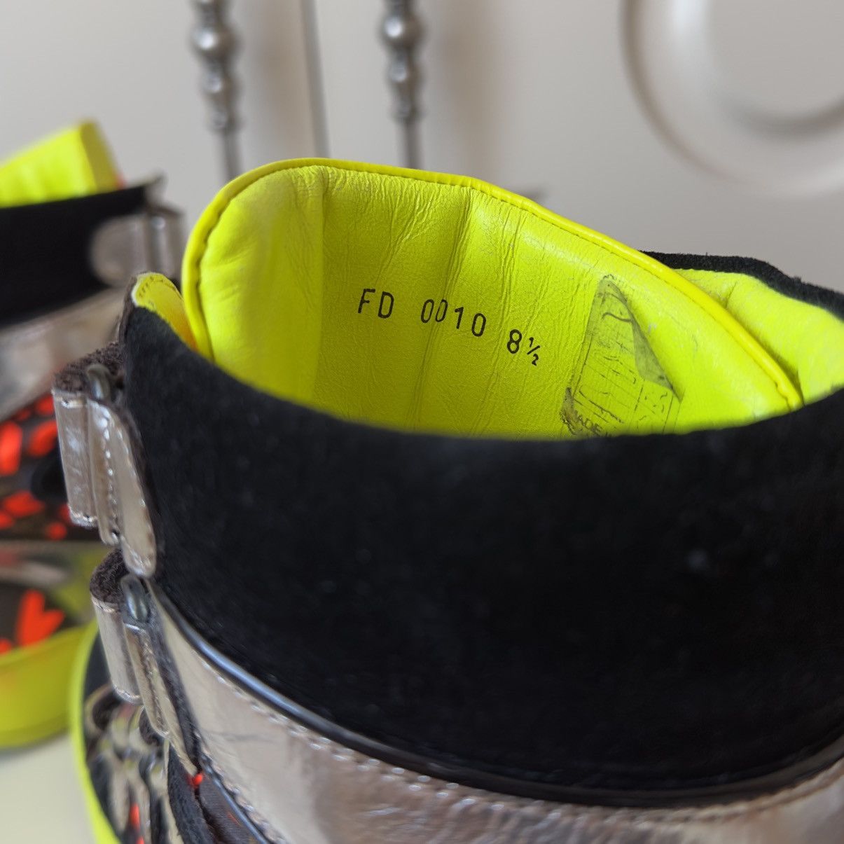 Louis Vuitton × Stephen Sprouse Louis Vuitton x Stephen Sprouse Graffiti High-Top Sneakers Size US 9.5 / EU 42-43 - 10 Thumbnail