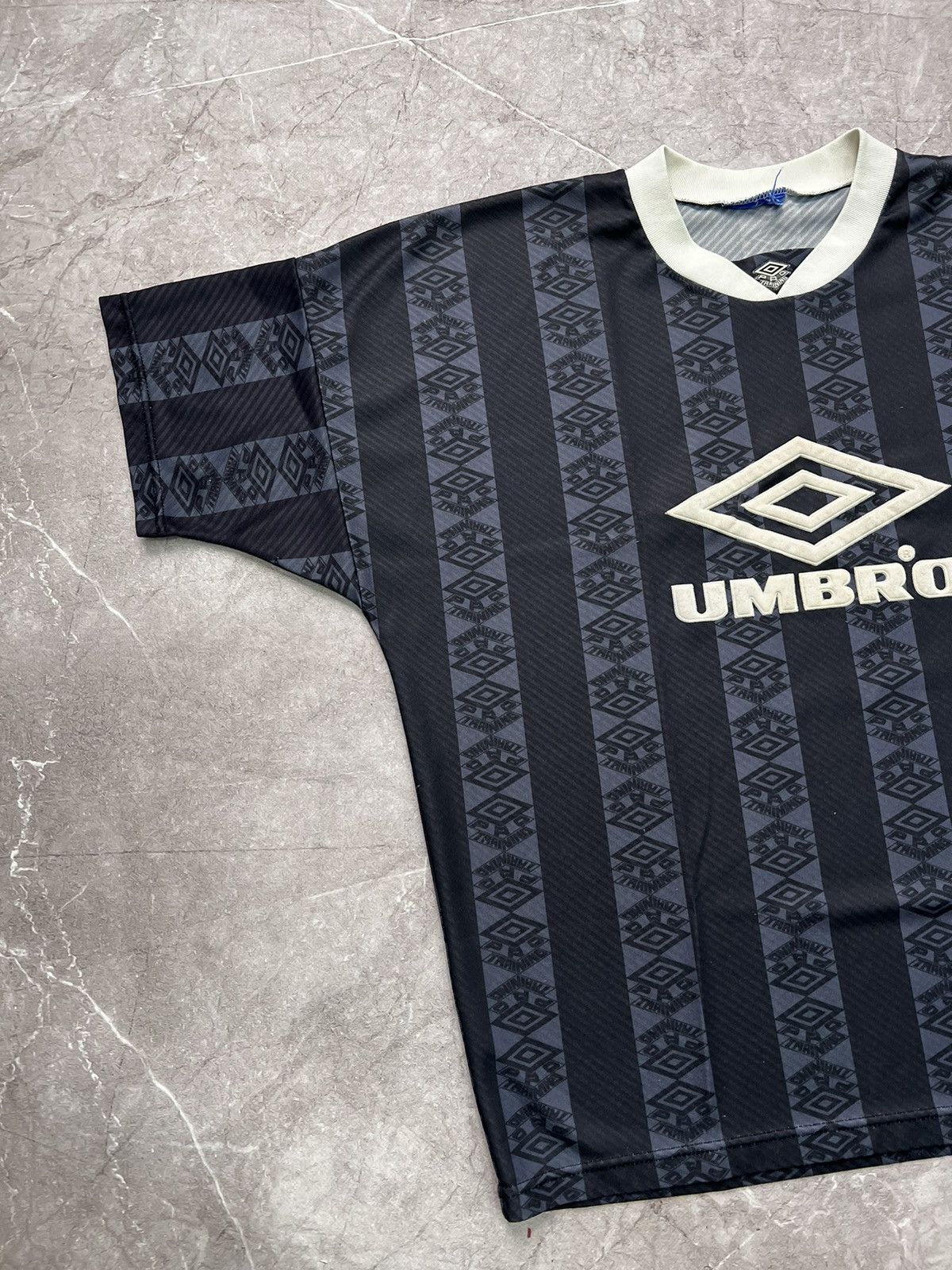 Umbro × Vintage vintage VETEMENTS STYLE UMBRO training shirt 90s Size US L / EU 52-54 / 3 - 2 Thumbnail