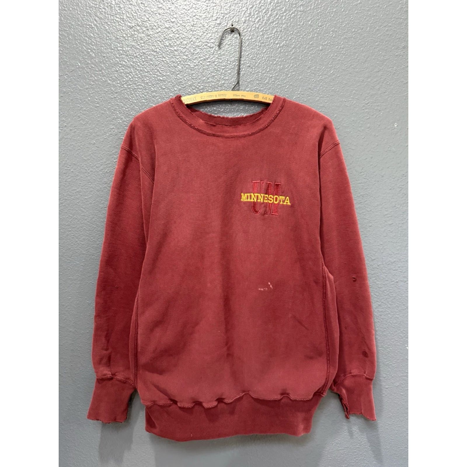 Champion VINTAGE Champion Reverse Weave Sweatshirt University Of Minnesota Red L Mens 90s Pullover Size US L / EU 52-54 / 3 - 3 Thumbnail