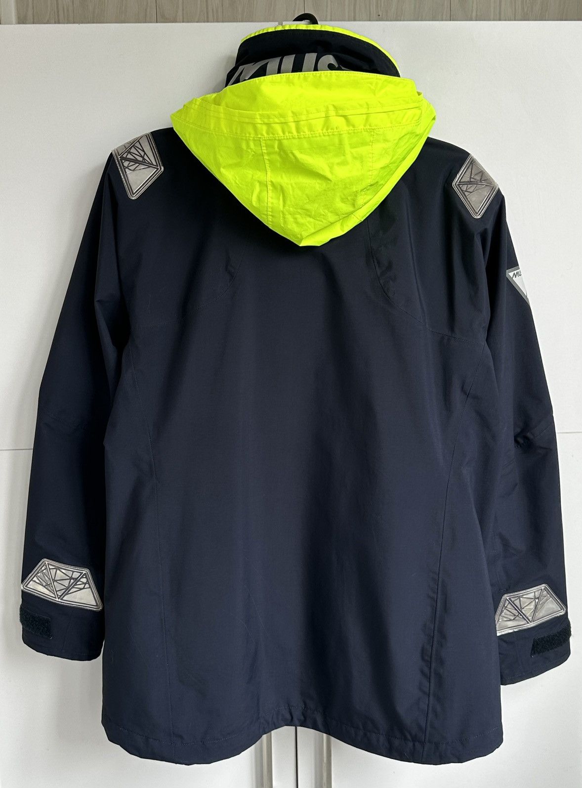 Musto Musto BR1 Sailing Jacket Women's Size 10 Waterproof Yachting Size S / US 4 / IT 40 - 7 Thumbnail