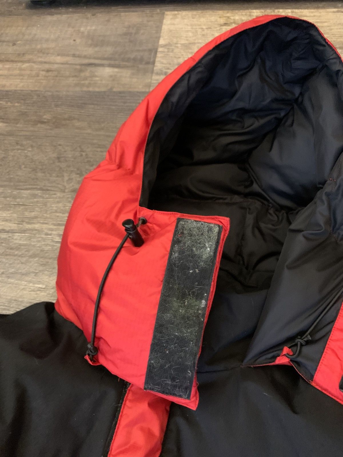 The North Face × Vintage Vintage 1990s The North Face Red And Black Puffer Jacket Size US M / EU 48-50 / 2 - 11 Thumbnail