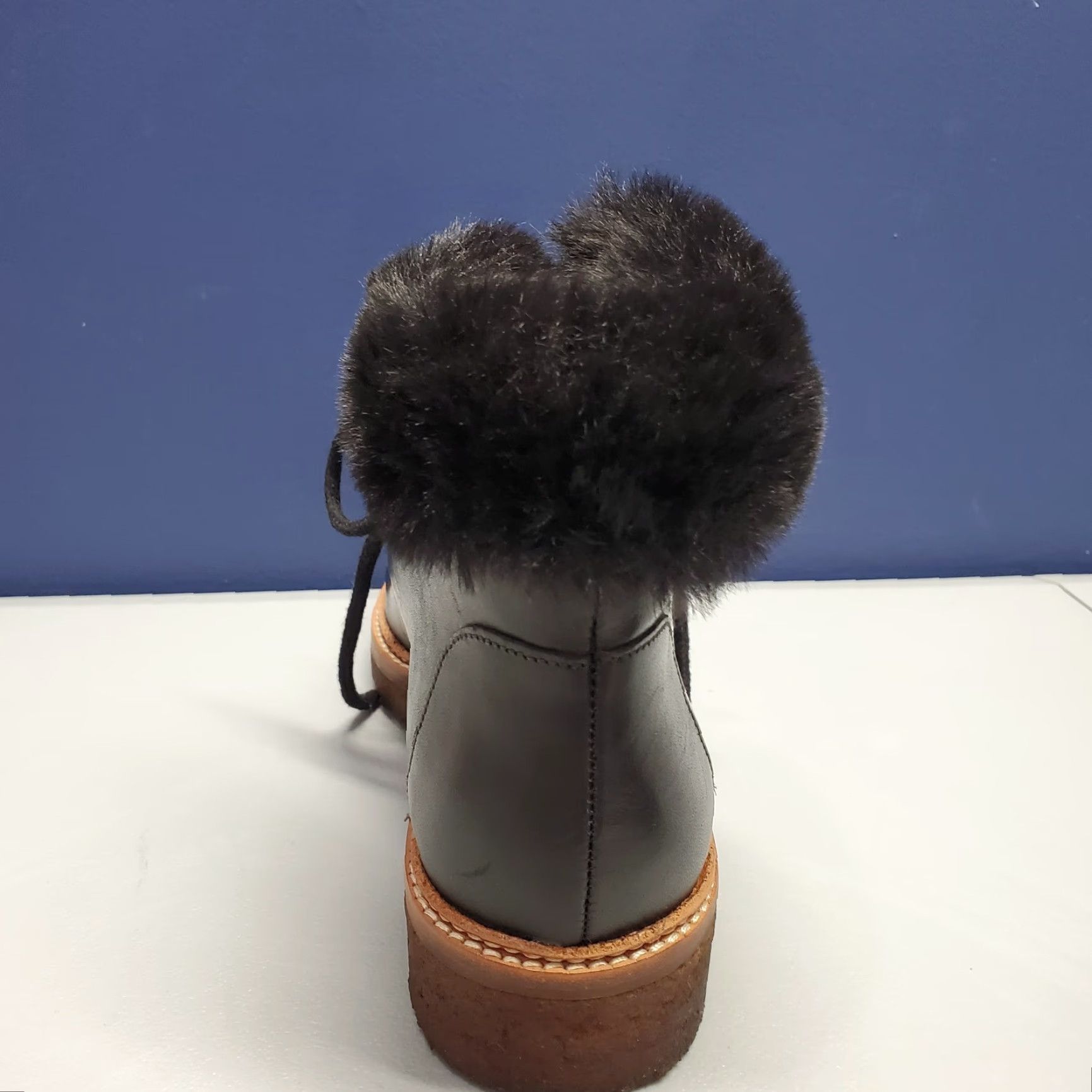 Vintage Botkier Winter Boots Womens Size 7.5 Black Leather Faux Fur Trim Gum Sole Lace Up Boots Size US 8 / IT 38 - 3 Thumbnail