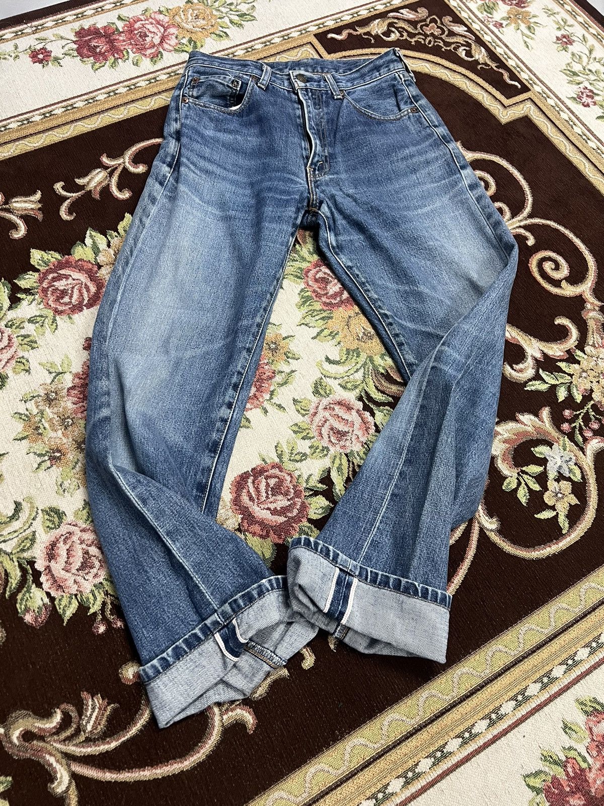 Levi's Vintage Clothing × Vintage Levis 551Z / w29 L36 - Vintage selvedge Japan Big E Size US 29 - 2 Thumbnail