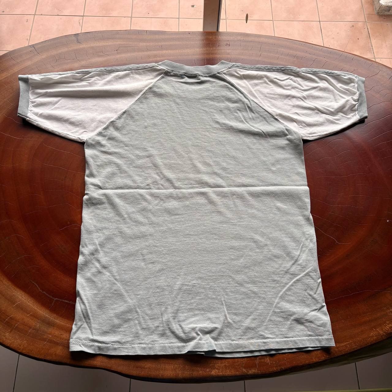 Quiksilver Vintage 90s Quiksilver Surfing Surf Boarding Raglan Tshirt Size US L / EU 52-54 / 3 - 8 Thumbnail