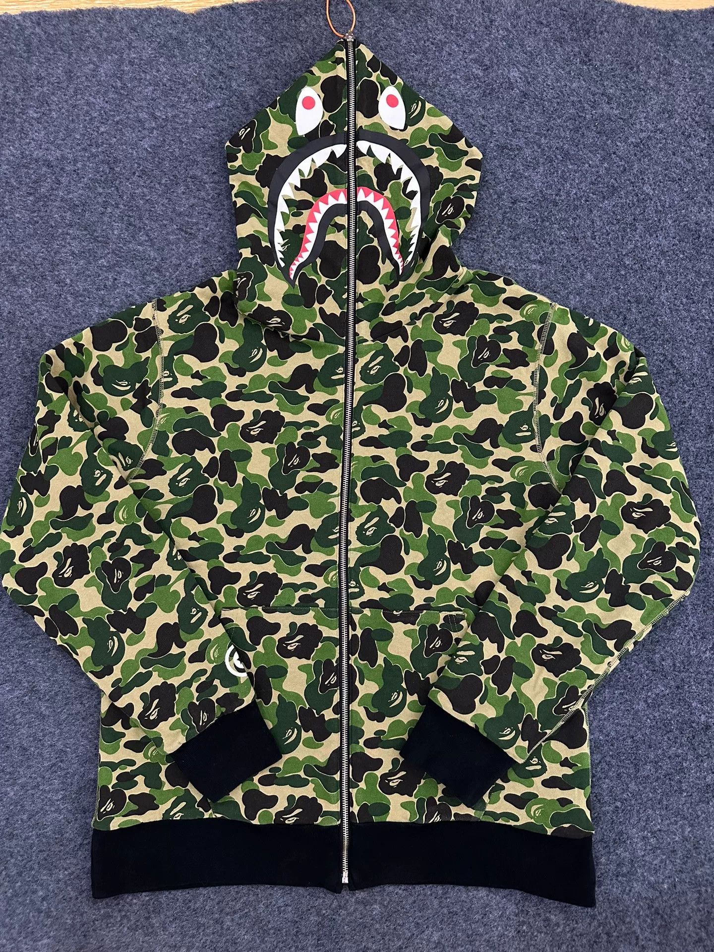 Bape Bape Multi Shark Sweatshirt Pullover Size US XL / EU 56 / 4 - 1 Thumbnail