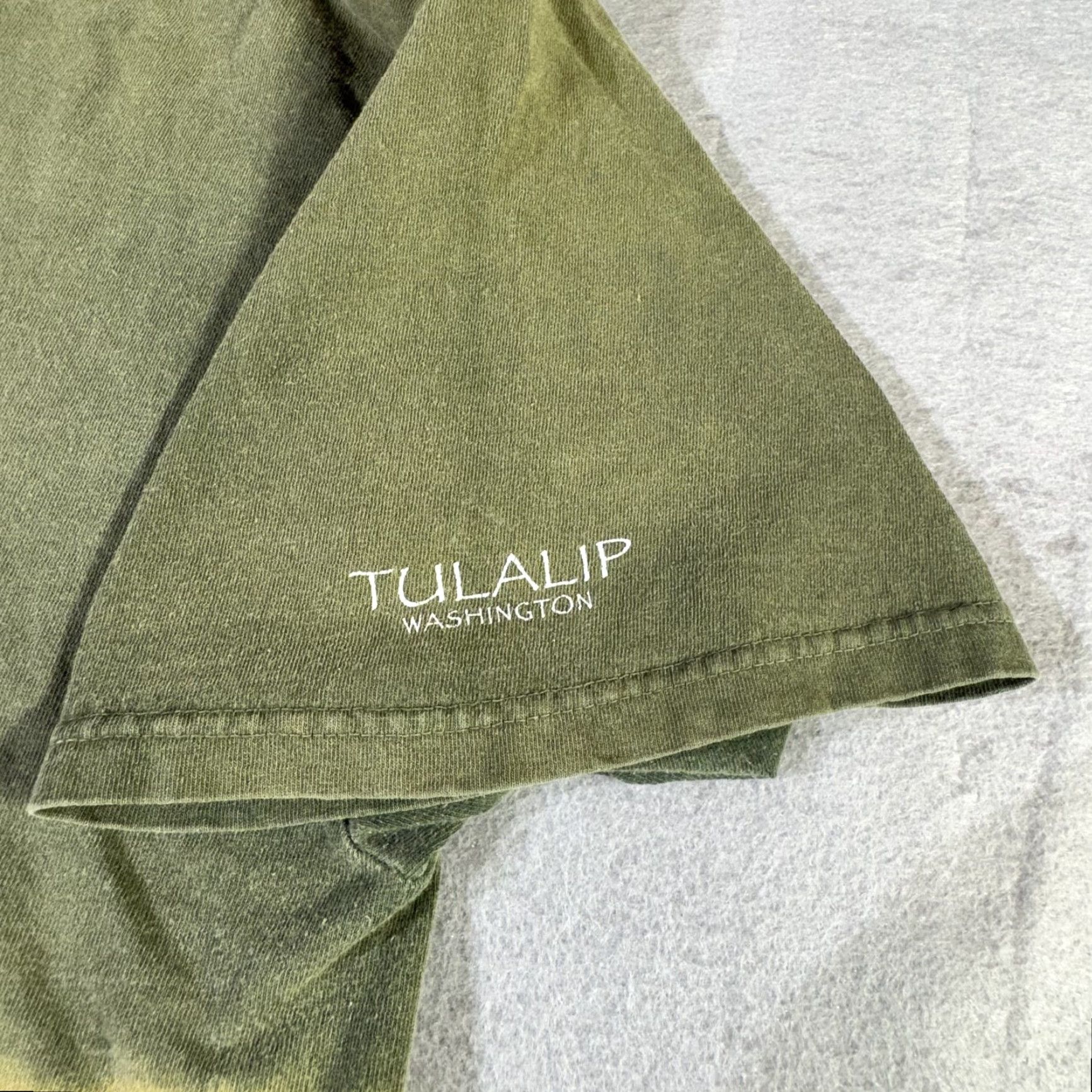 Vintage VINTAGE Polar Graphics Wolf Shirt Mens 2XL Green 90s Tee Wildlife Washington Tulalip Nature Graphic Print Crew Neck Short Sleeve Mens Size US XXL / EU 58 / 5 - 5 Thumbnail