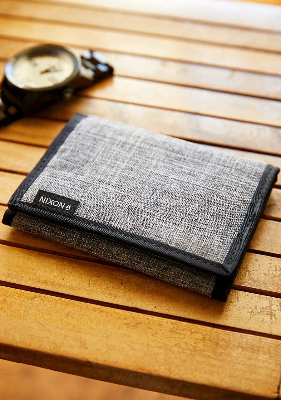 Nixon Nixon grey wallet brand new Size ONE SIZE - 2 Thumbnail