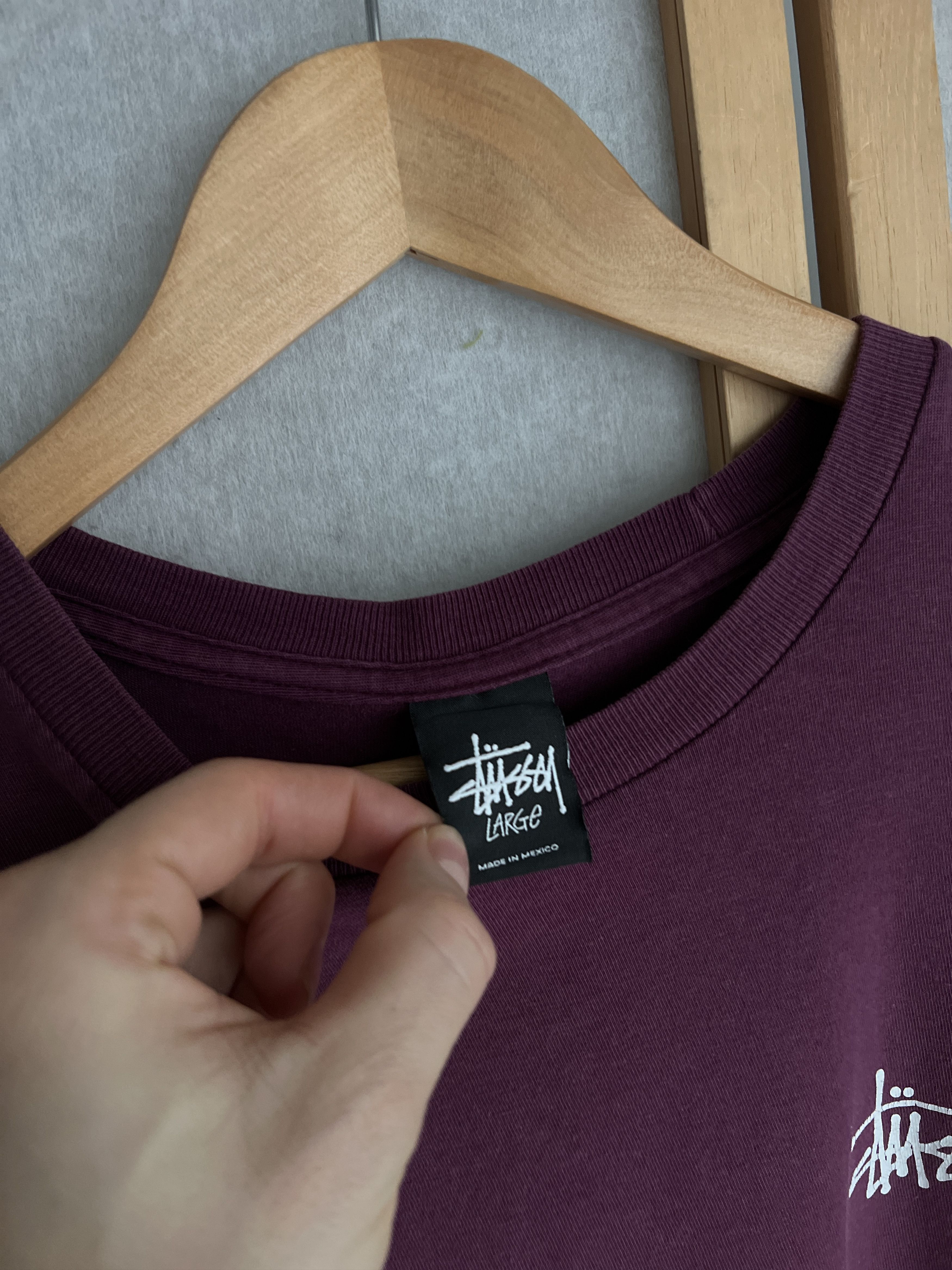 Stussy Crazy Stussy sunfaded burgundy vintage big back logo t shirt Size US L / EU 52-54 / 3 - 16 Thumbnail