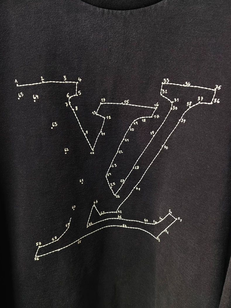 Louis Vuitton Louis Vitton Embroidered Classic Sweatshirt 2503-Nextarrow Size US L / EU 52-54 / 3 - 3 Thumbnail