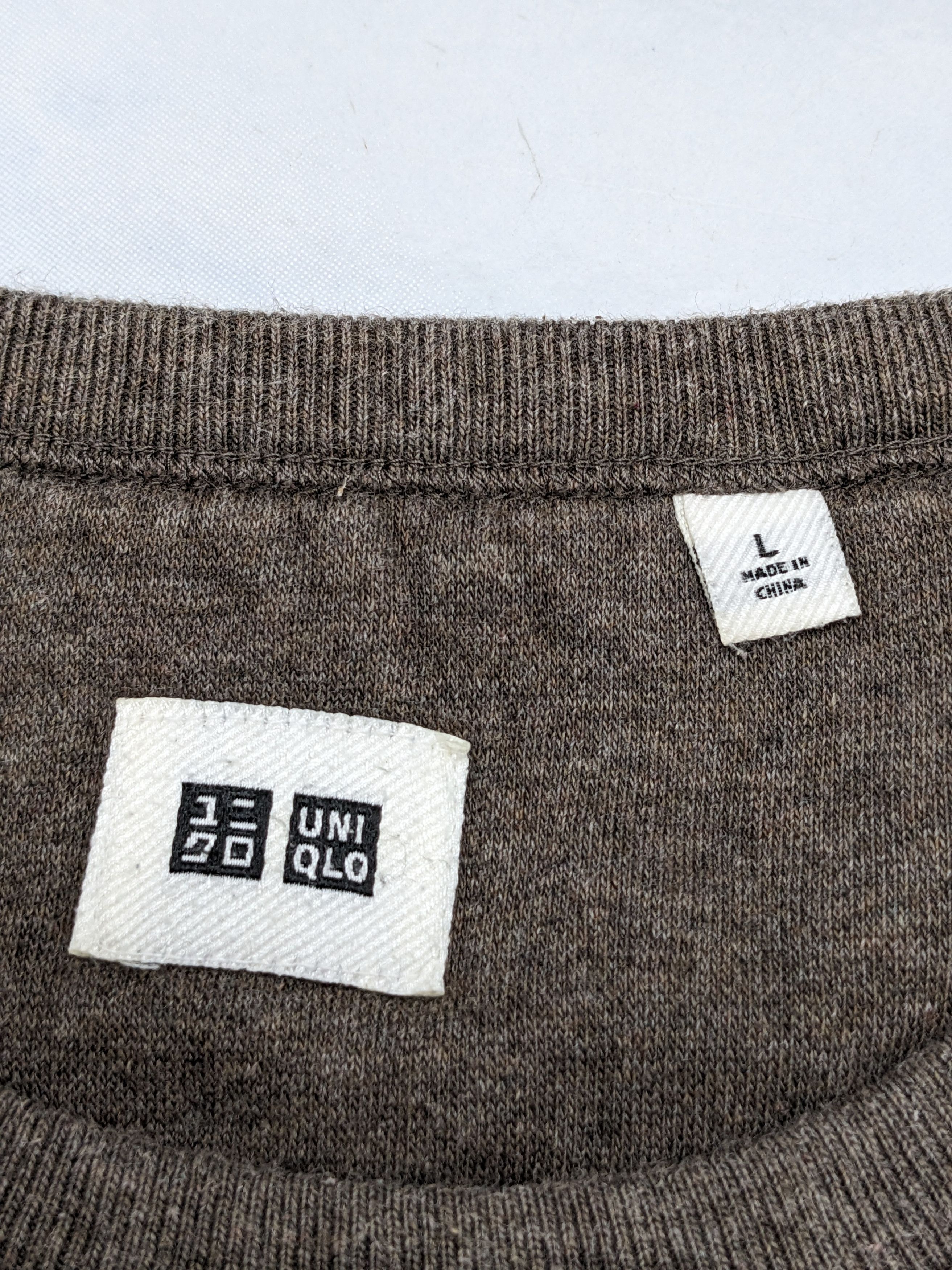Japanese Brand Japanese Brand UNIQLO Sweatshirt Size US L / EU 52-54 / 3 - 7 Thumbnail