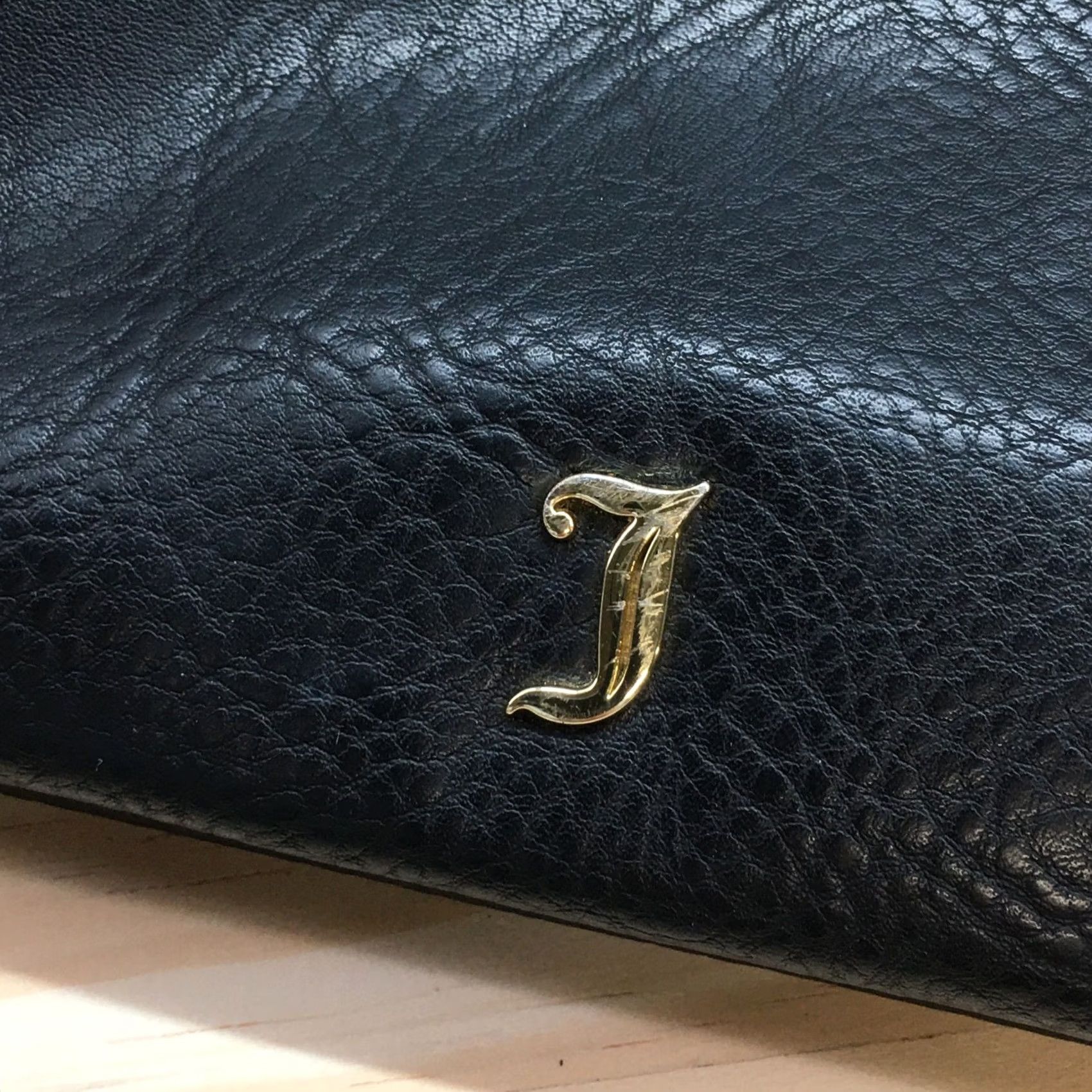 Juicy Couture Juicy Couture Black Crossbody Bag Adjustable Strap Faux Leather Casual Women Small Crossbody Bag Wristlet Size ONE SIZE - 5 Thumbnail