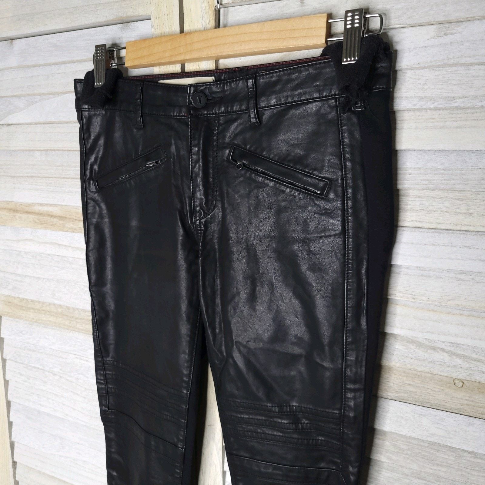 Anthropologie Pilcro Anthropologie 26 Vegan Leather Pants Black Skinny Size 28" / US 6 / IT 42 - 6 Thumbnail