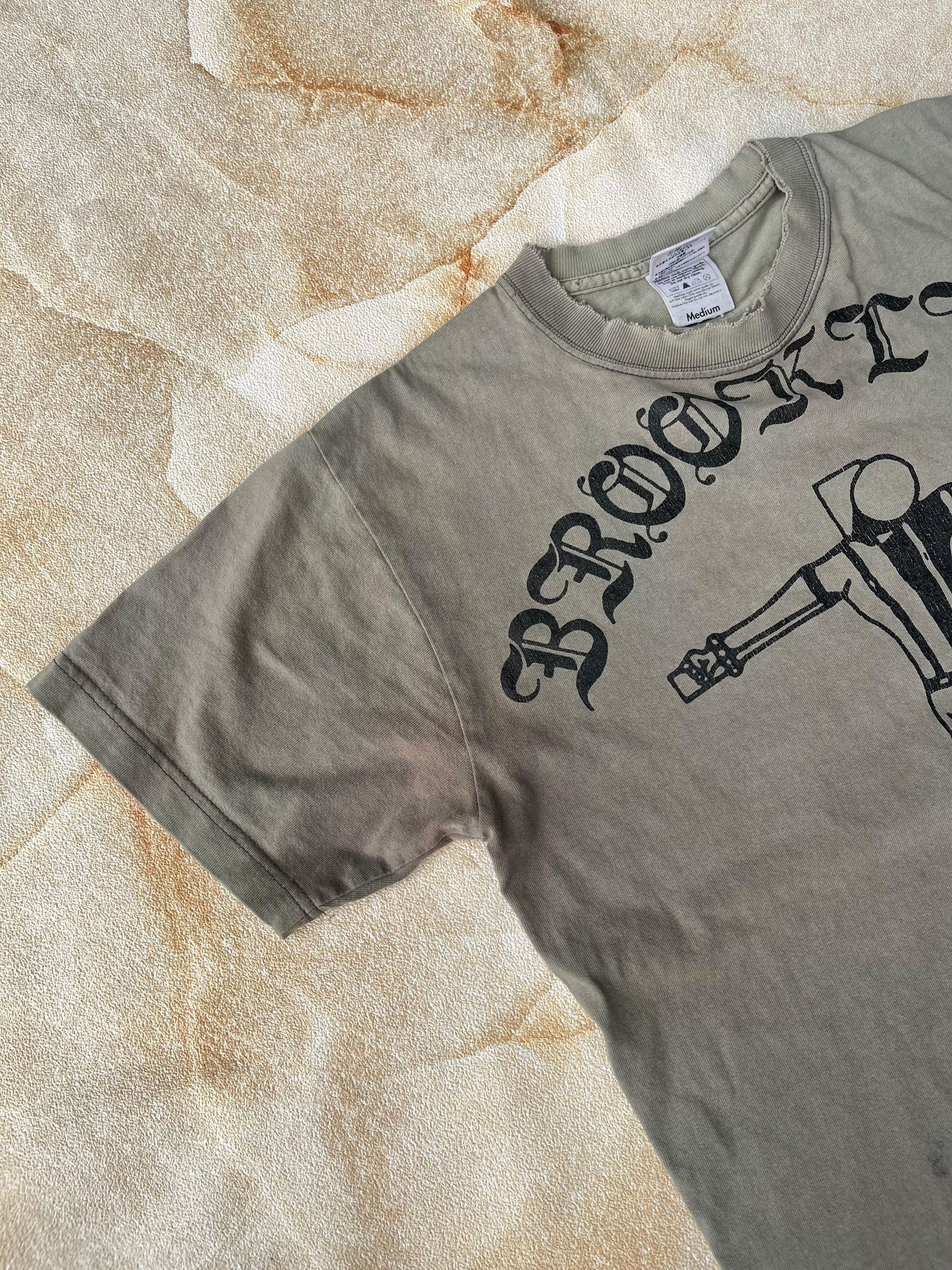 Band Tees Distressed Brooklyn Skinhead Crucified For our sins Tshirt Size US M / EU 48-50 / 2 - 4 Thumbnail