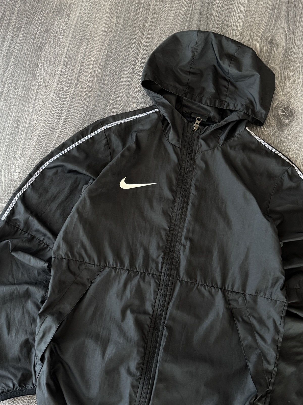 Nike Nike Swoosh Black Run Track Top UK Drill Size US S / EU 44-46 / 1 - 2 Thumbnail