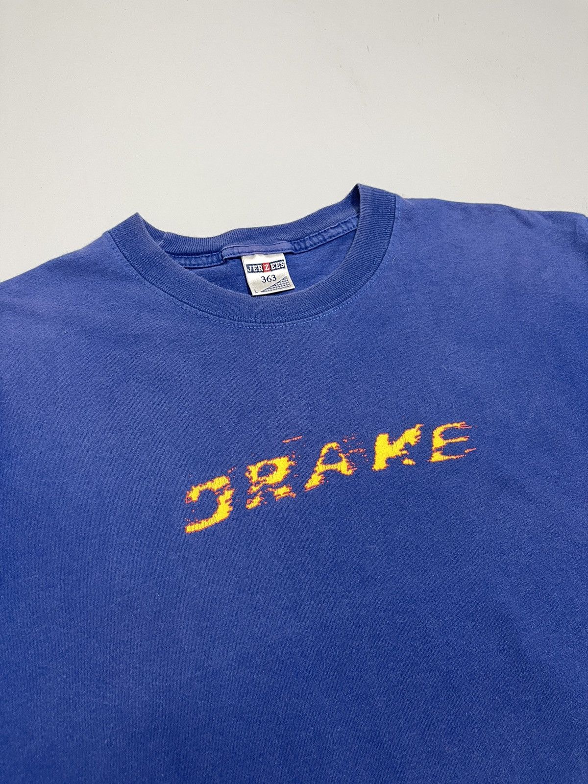 Rap Tees Vintage 90's Drake Flames Logo Jerzees Graphic Y2k Rap Tee Size US L / EU 52-54 / 3 - 1 Thumbnail