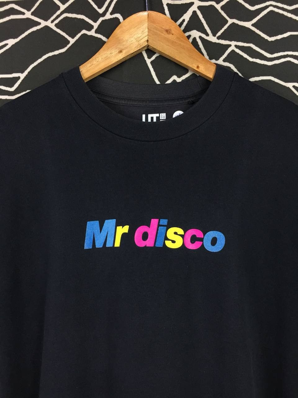 Band Tees × Designer × Uniqlo Peter Saville And New Order Mr Disco Uniqlo Tee Size US S / EU 44-46 / 1 - 3 Thumbnail