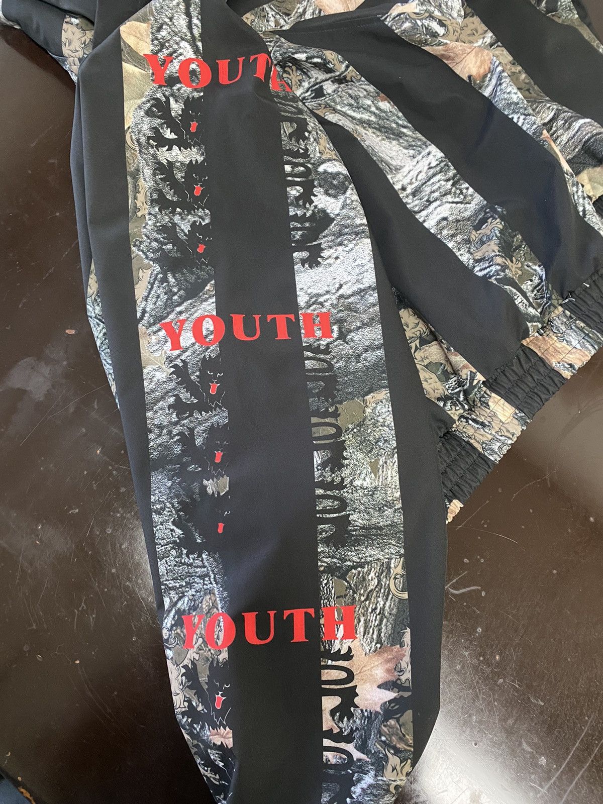 Liberal Youth Ministry LIBERAL YOUTH MINISTRY FOREST YOUTH SOCCER HOODIE Size US M / EU 48-50 / 2 - 5 Thumbnail