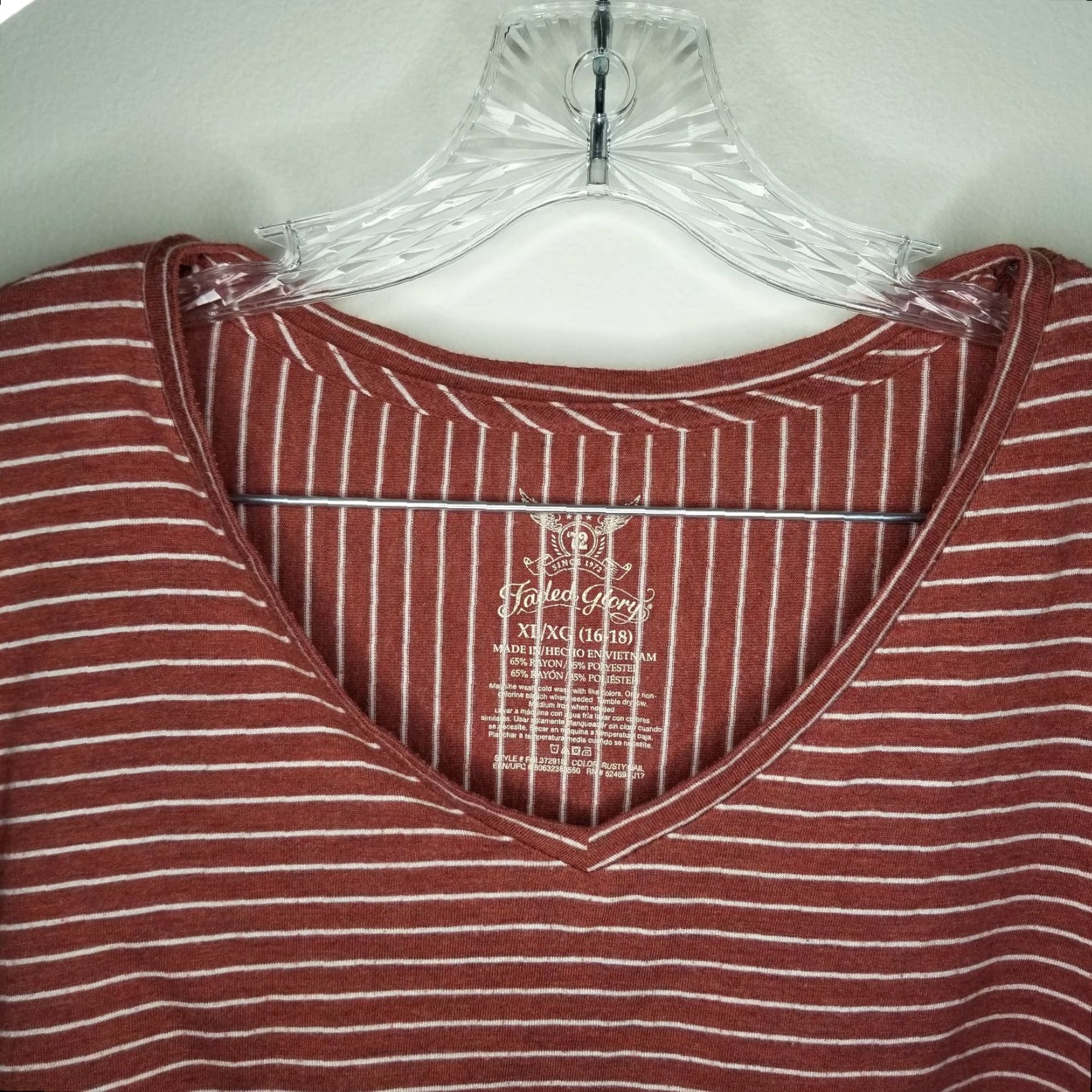 Faded Glory Faded Glory Women Shirt XL Red Long Sleeve V-Neck Top Size XL / US 12-14 / IT 48-50 - 2 Thumbnail