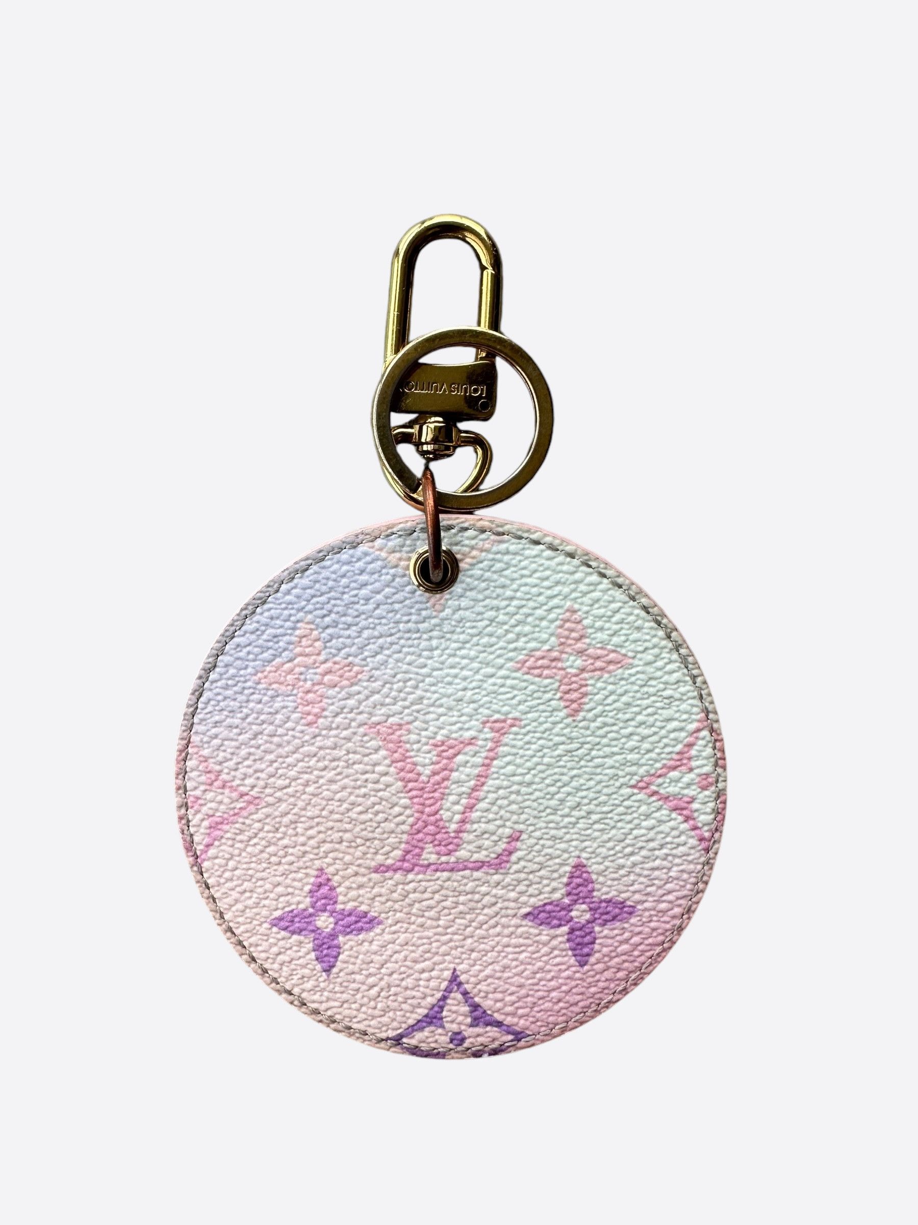 Louis Vuitton Louis Vuitton Sunrise Pastel Monogram Key Charm Size ONE SIZE - 1 Thumbnail