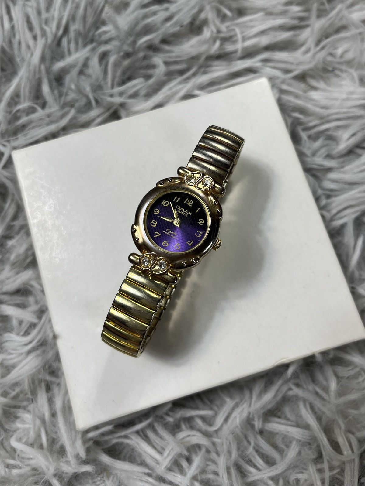 Jewelry Omax Gold & Purple Ladies’ Bracelet Watch – Japanese Brand Size ONE SIZE - 8 Thumbnail
