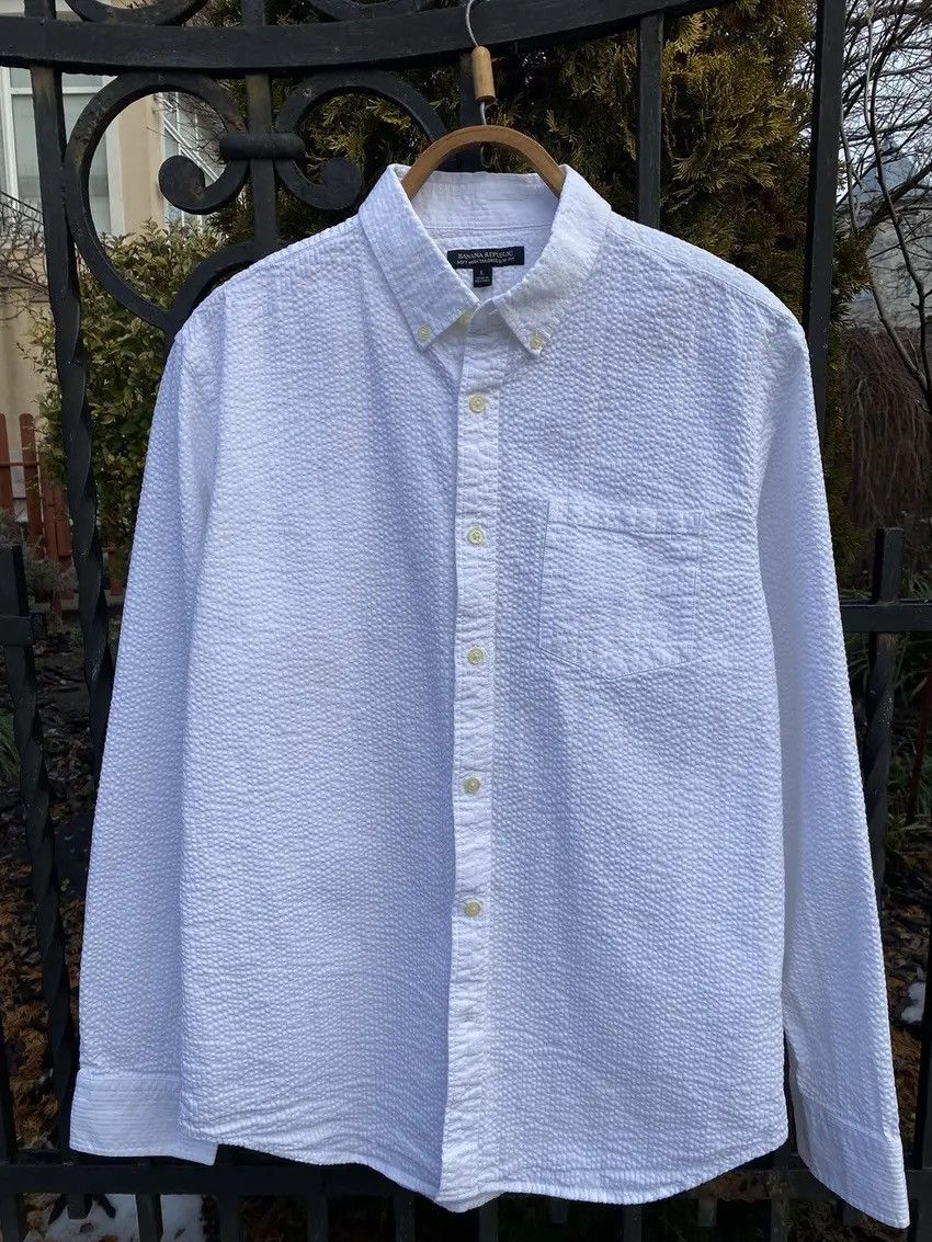 Banana Republic Vintage Banana Republic Seersucker Classic ButtonDown Shirt Size US L / EU 52-54 / 3 - 1 Thumbnail