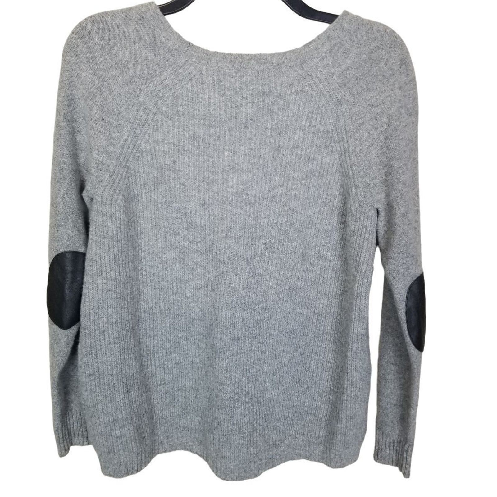 J.Crew J. Crew Womens Wool Sweater Leather Elbow Patch Sz S Preppy Size S / US 4 / IT 40 - 9 Thumbnail