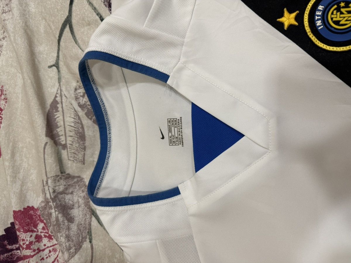 Nike × Vintage Inter Milan 2002/2003 Vieri #32 Size US XL / EU 56 / 4 - 3 Thumbnail
