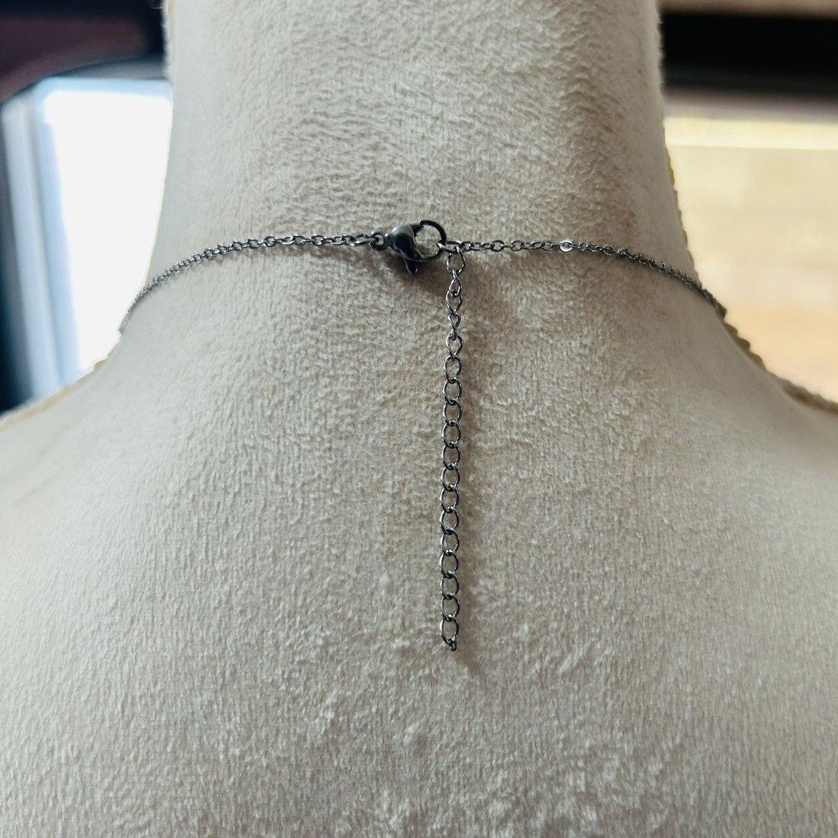 Handmade Handcrafted vintage heavy silver crystal cross necklace Size ONE SIZE - 4 Thumbnail