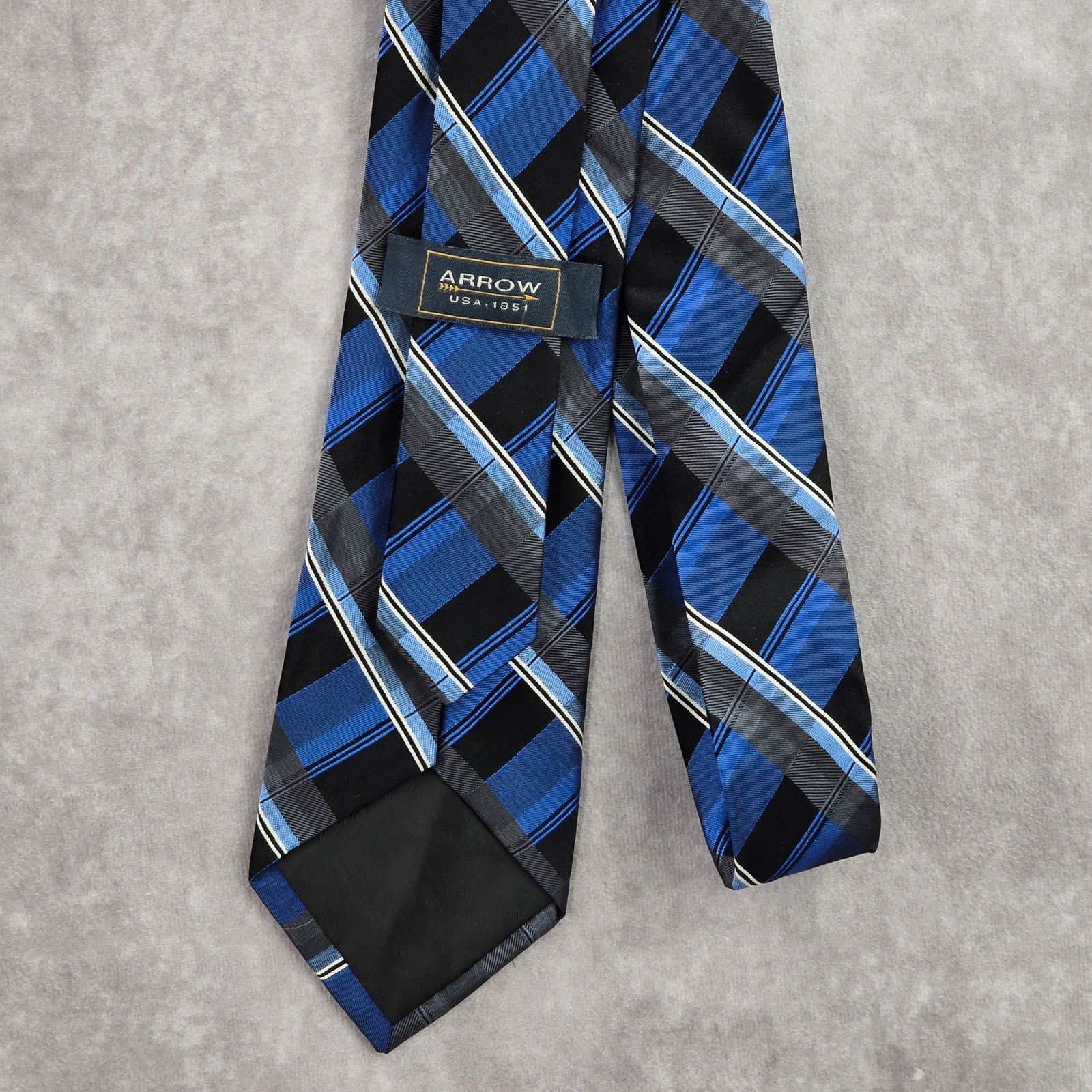Arrow Arrow Blue Gray Black Plaid Tartan 100% Silk Men's Neck Tie Size 28 - 3 Thumbnail