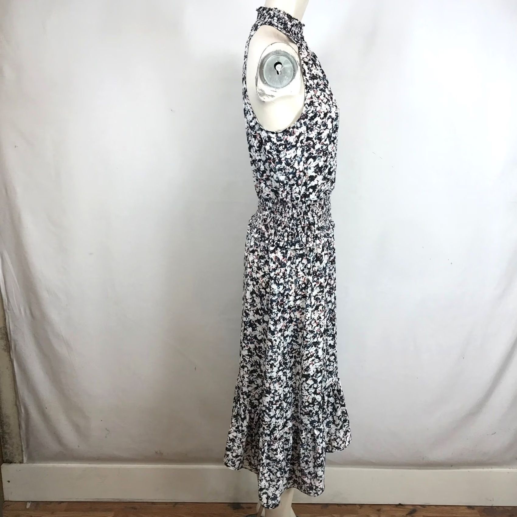 Express Express Halter Midi Dress Women's Abstract Floral Smocked Hi-Low Multicolor Black White M Size M / US 6-8 / IT 42-44 - 4 Thumbnail