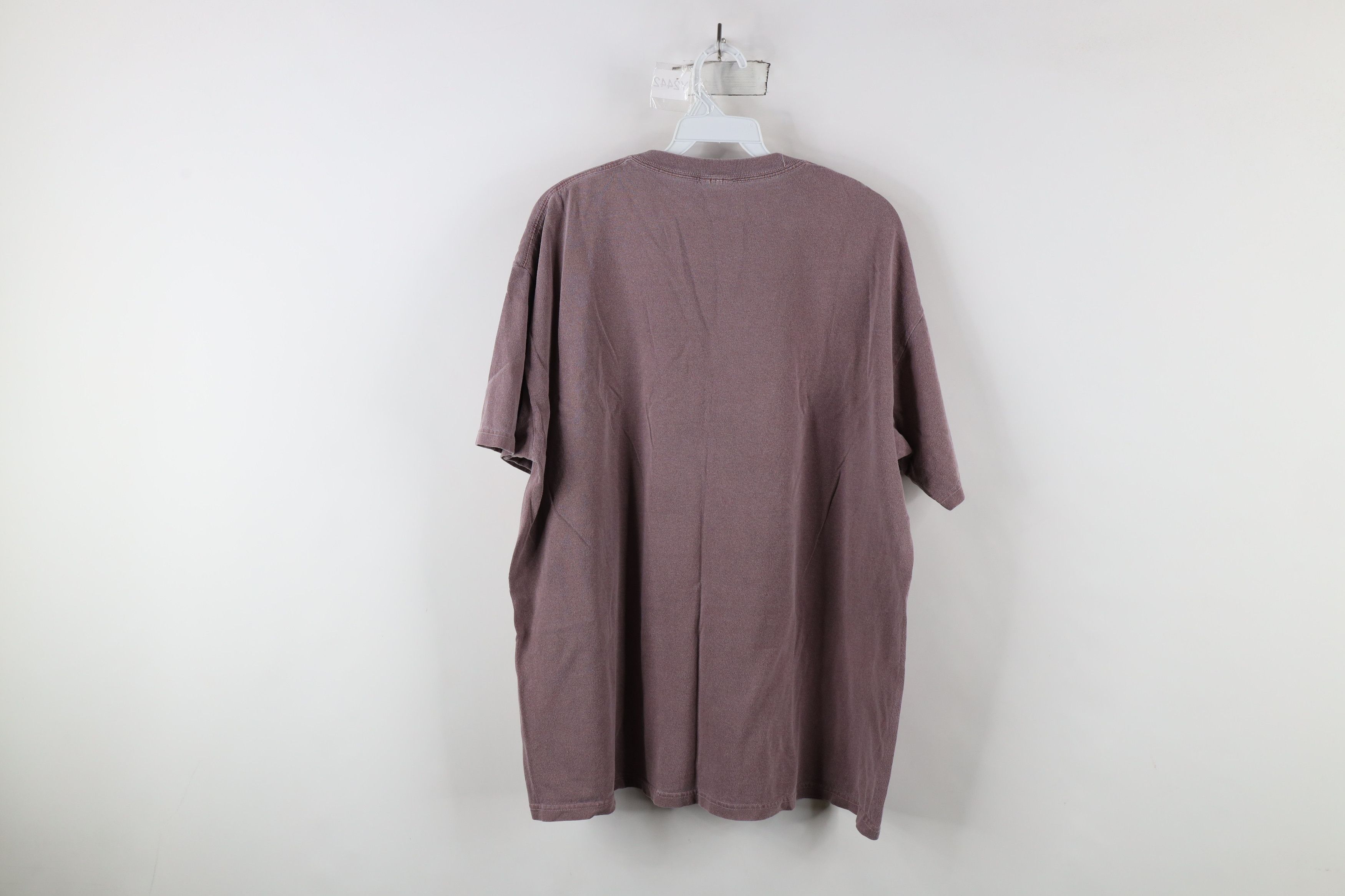 Vintage Vintage 90s Streetwear Stonewash Short Sleeve T-Shirt Red Size US XL / EU 56 / 4 - 10 Thumbnail