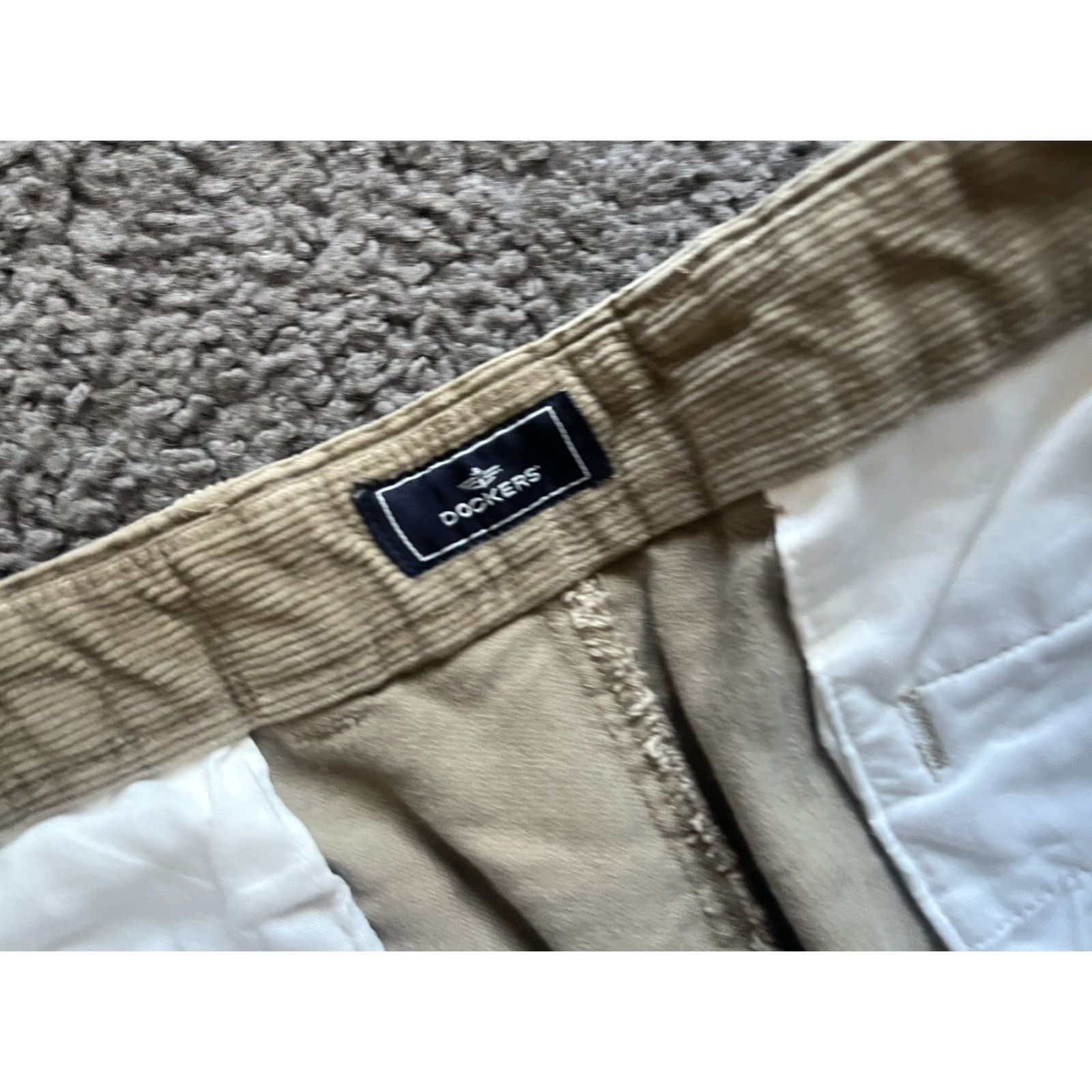 Dockers DOCKERS PANTS Mens 34x27 Brown Beige Corduroy Pleated Relaxed Fit Chino Casual Size US 34 / EU 50 - 5 Thumbnail