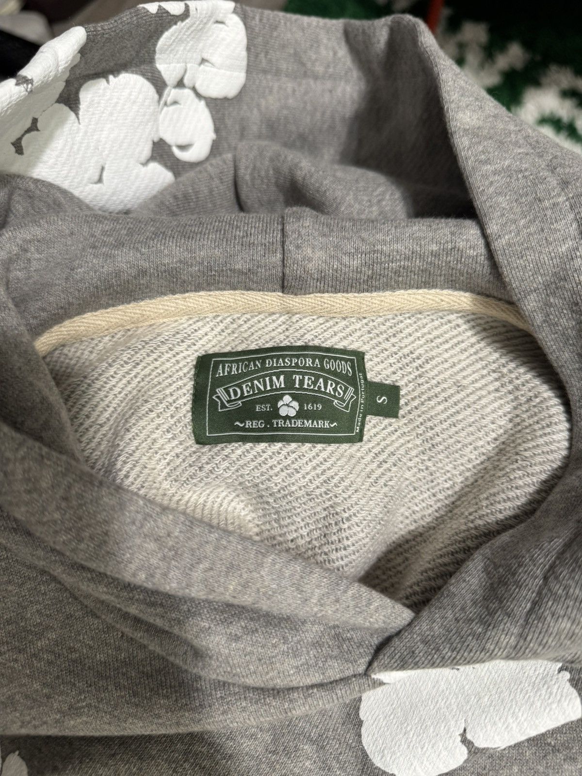 DENIM TEARS Denim Tears Hoodie Gray Size S Size US S / EU 44-46 / 1 - 6 Thumbnail