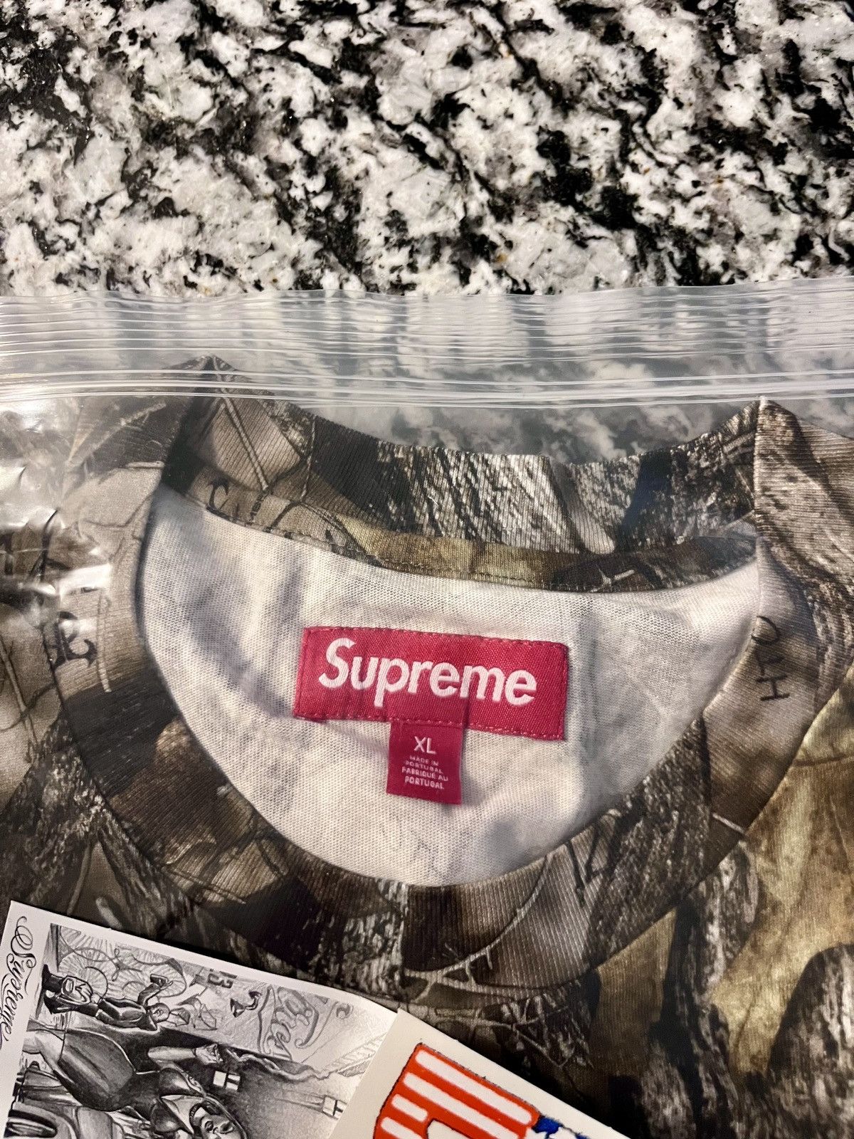 Realtree Supreme real tree tee Size US XL / EU 56 / 4 - 4 Thumbnail
