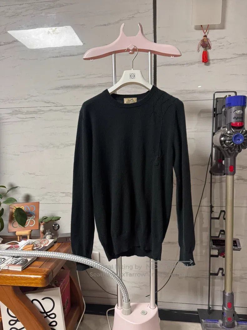 Hermes Hermes Cashmere Sweater with a Small Spider and Web on the Size S / US 4 / IT 40 - 1 Thumbnail